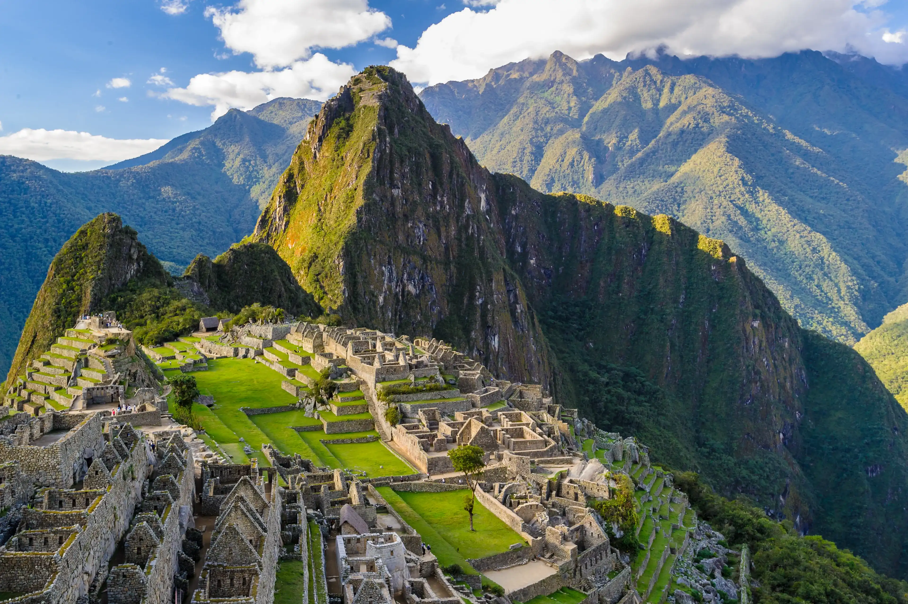 Machu Picchu (Peru, Southa America), a UNESCO World Heritage Site Machu Picchu (Peru, Southa America), a UNESCO World Heritage Site