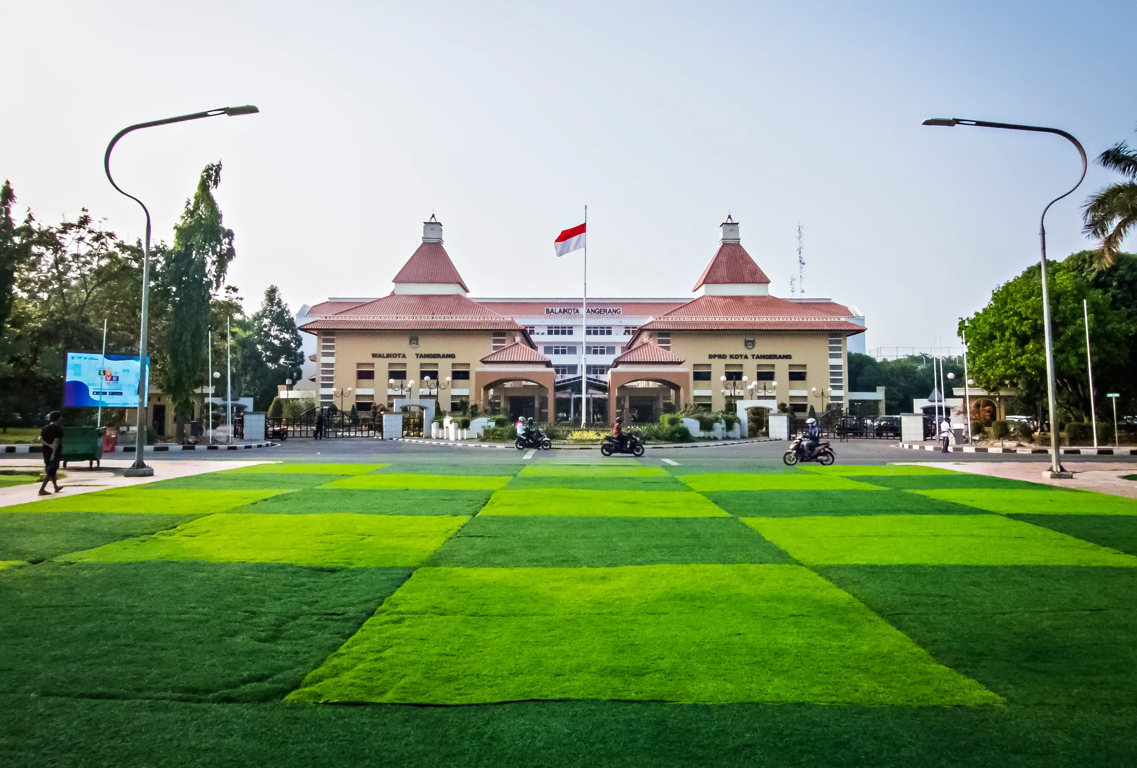Tangerang, Indonesia : Civic centre and government office of Tangerang City, Banten, Indonesia. Also as a landmark of the city (11/2019). Tangerang, Indonesia : Civic centre and government office of Tangerang City, Banten, Indonesia. Also as a landmark of the city (11/2019).
