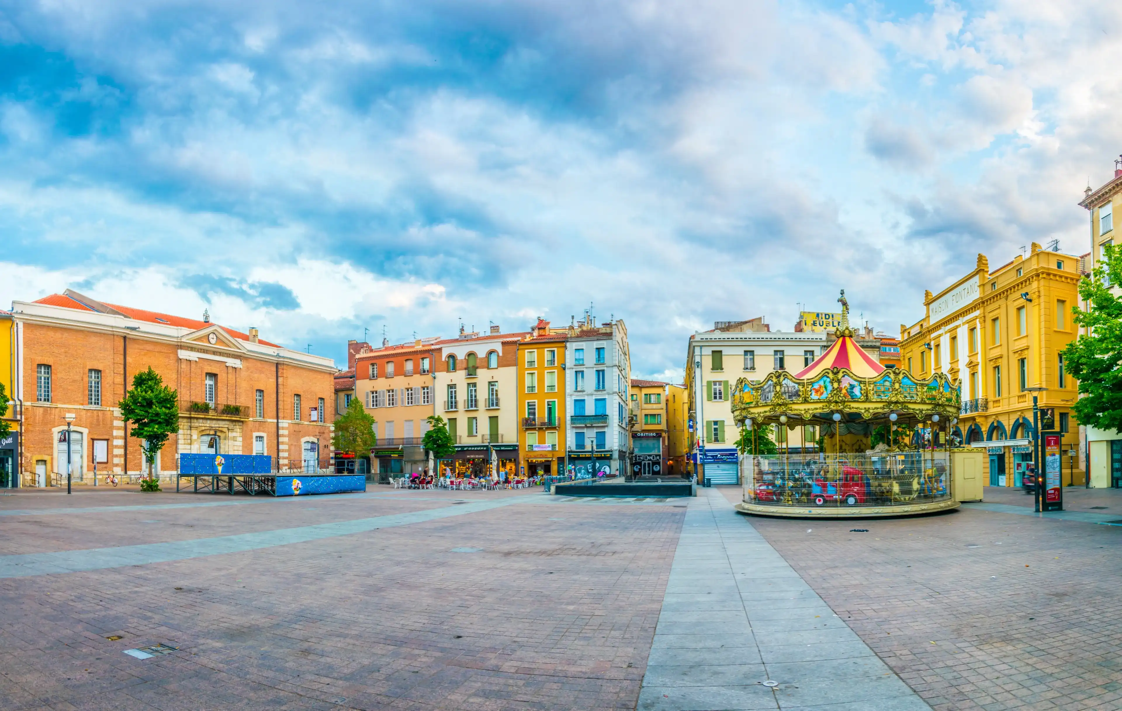 Best Perpignan hotels. Cheap hotels in Perpignan, France Best Perpignan hotels. Cheap hotels in Perpignan, France