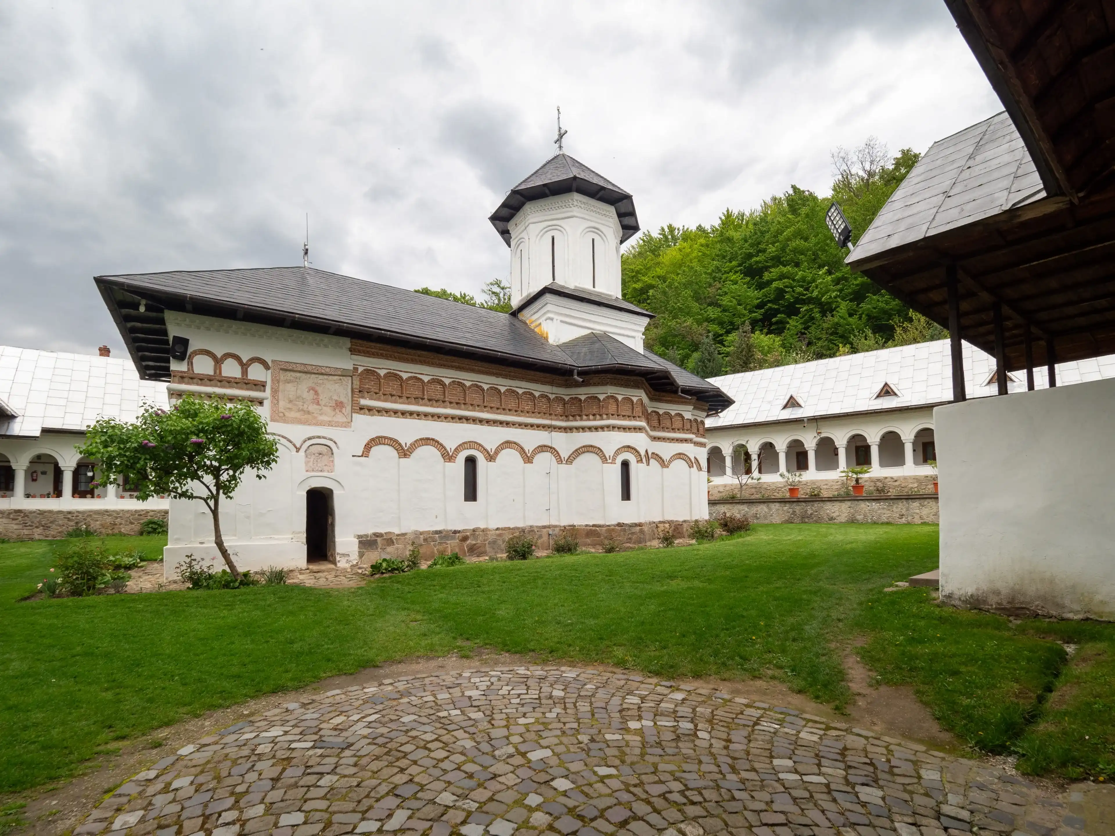 Vâlcea hotels. Best hotels in Vâlcea, România Vâlcea hotels. Best hotels in Vâlcea, România