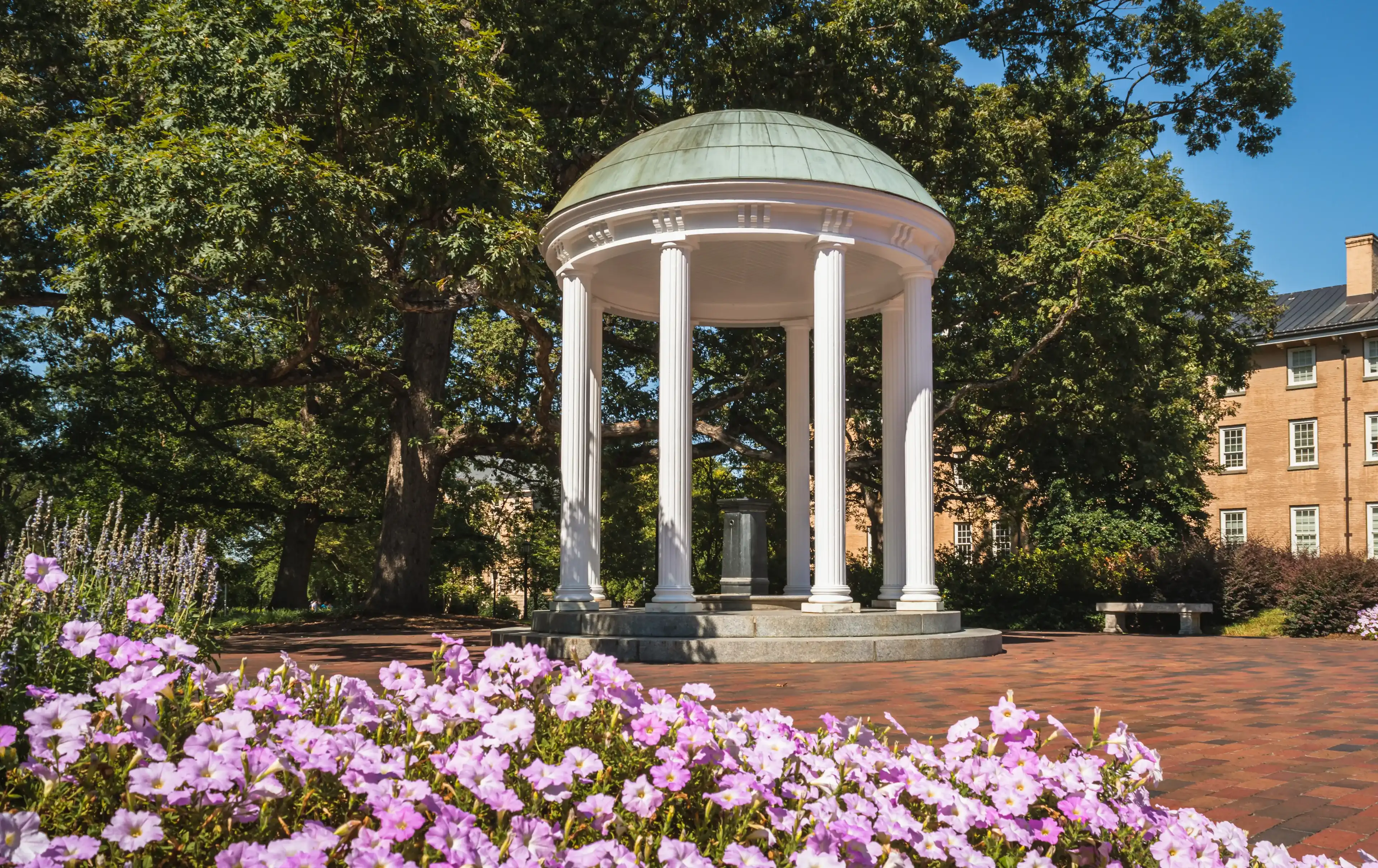 Best Chapel Hill hotels. Cheap hotels in Chapel Hill, North Carolina, United States Best Chapel Hill hotels. Cheap hotels in Chapel Hill, North Carolina, United States