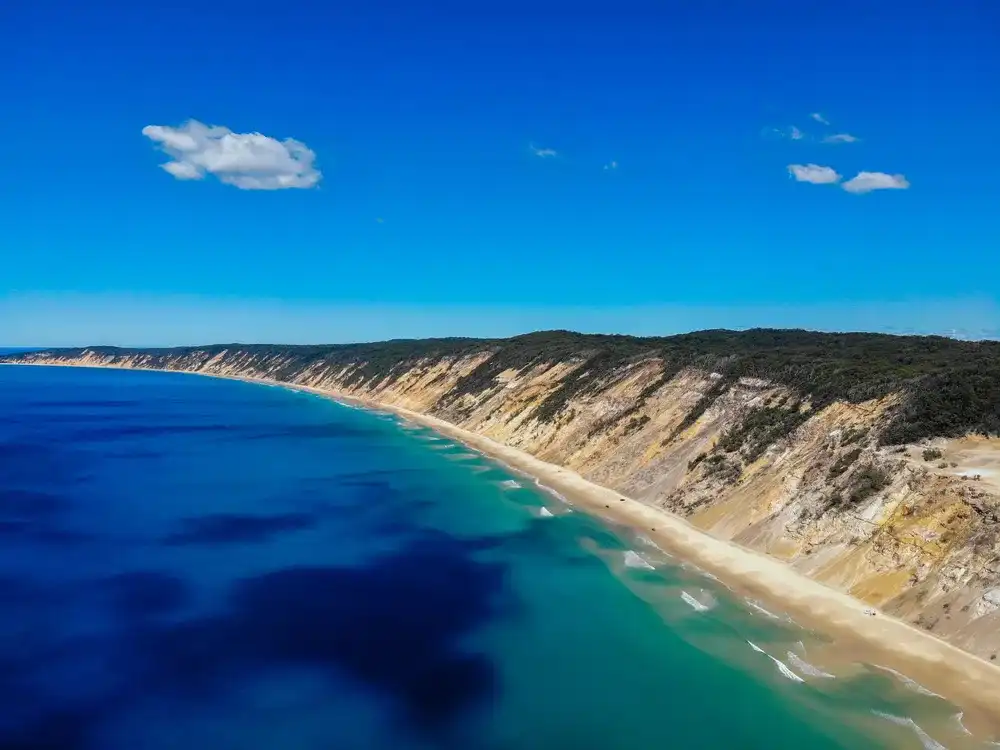 Carlo Sandblow in Hervey Bay, Australia Carlo Sandblow in Hervey Bay, Australia
