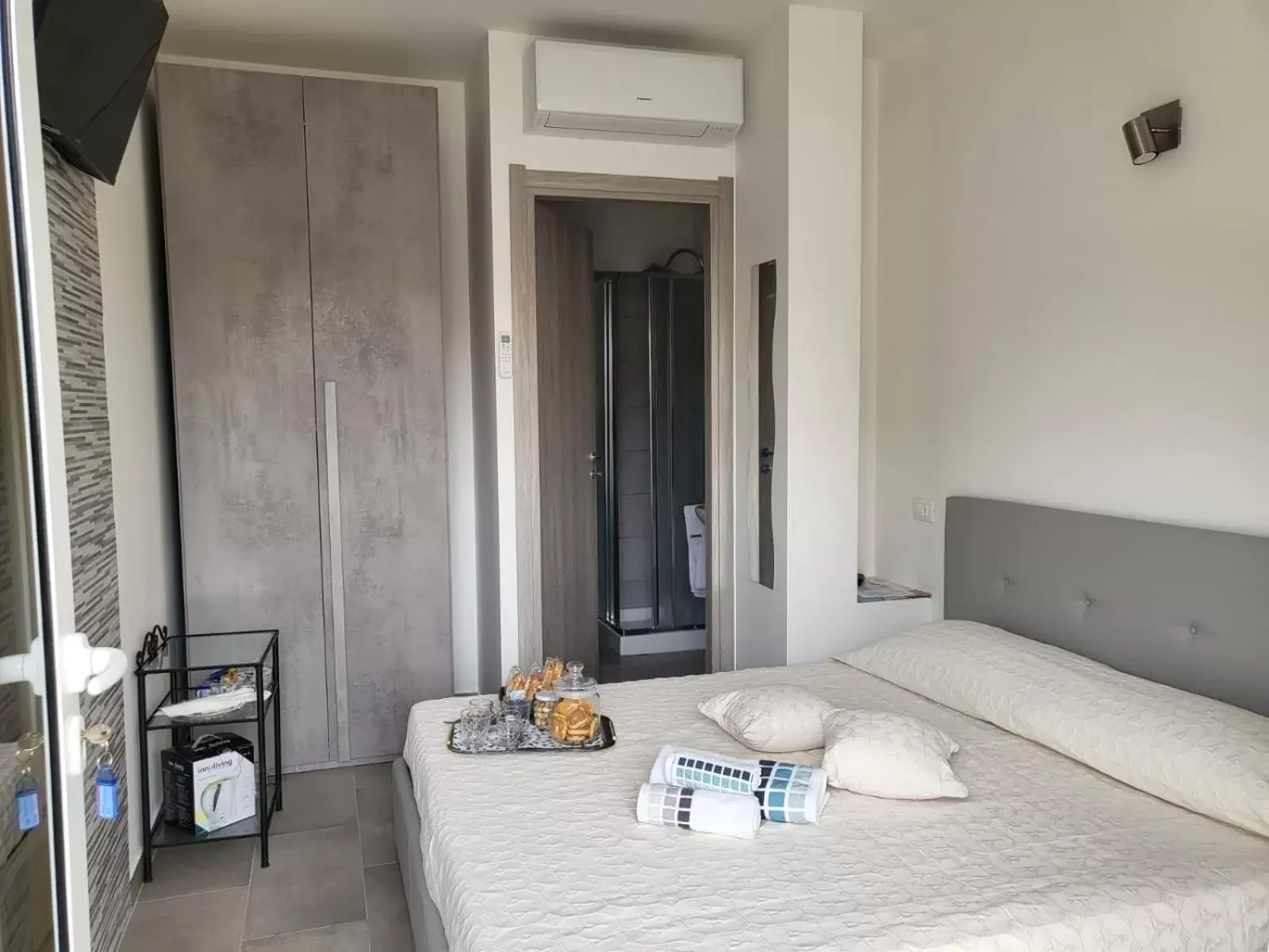 Double Room with Private Bathroom in Casa Giagoni Double Room with Private Bathroom in Casa Giagoni