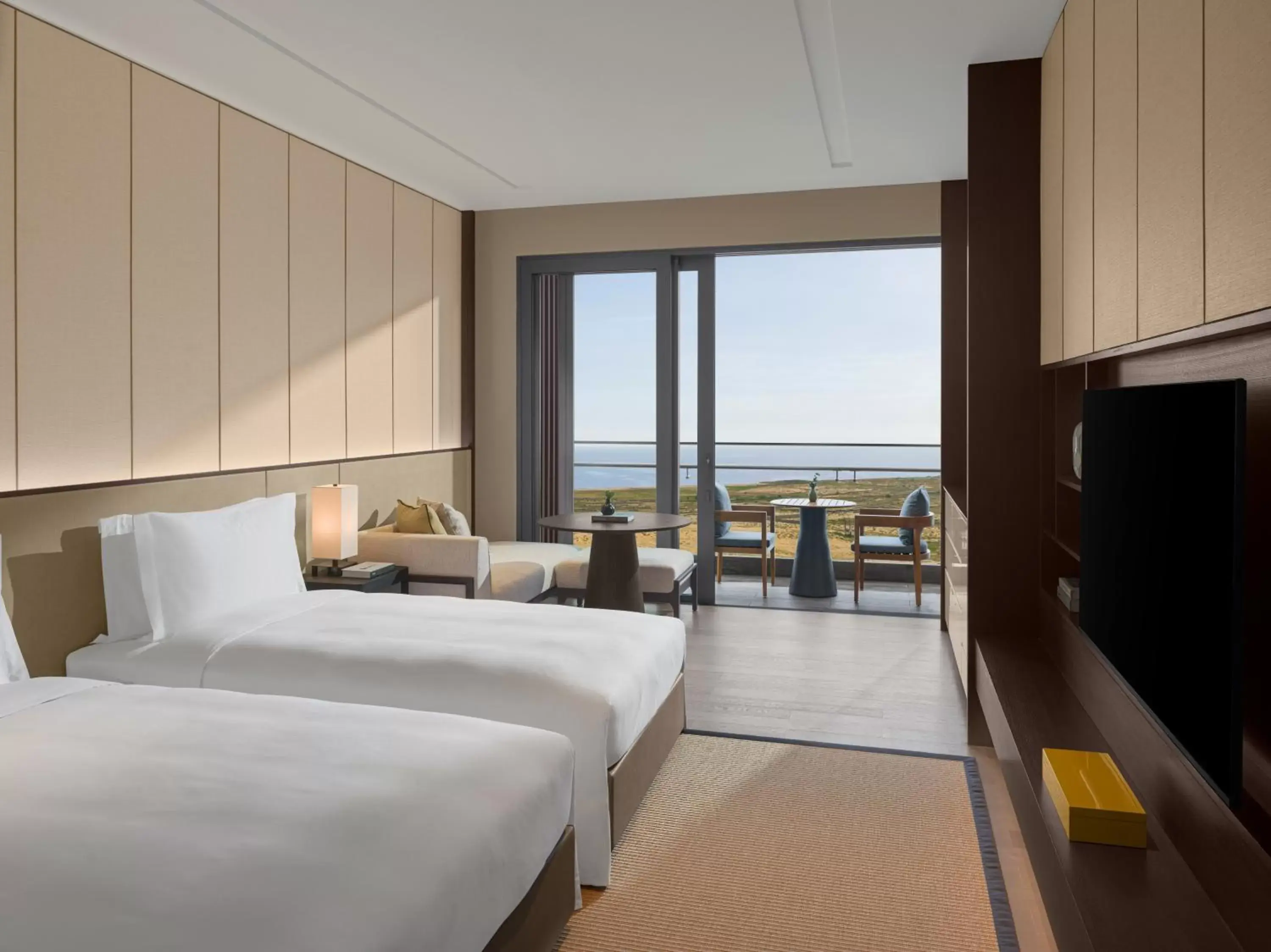 Superior Ocean View Twin in New World Hoiana Hotel Superior Ocean View Twin in New World Hoiana Hotel