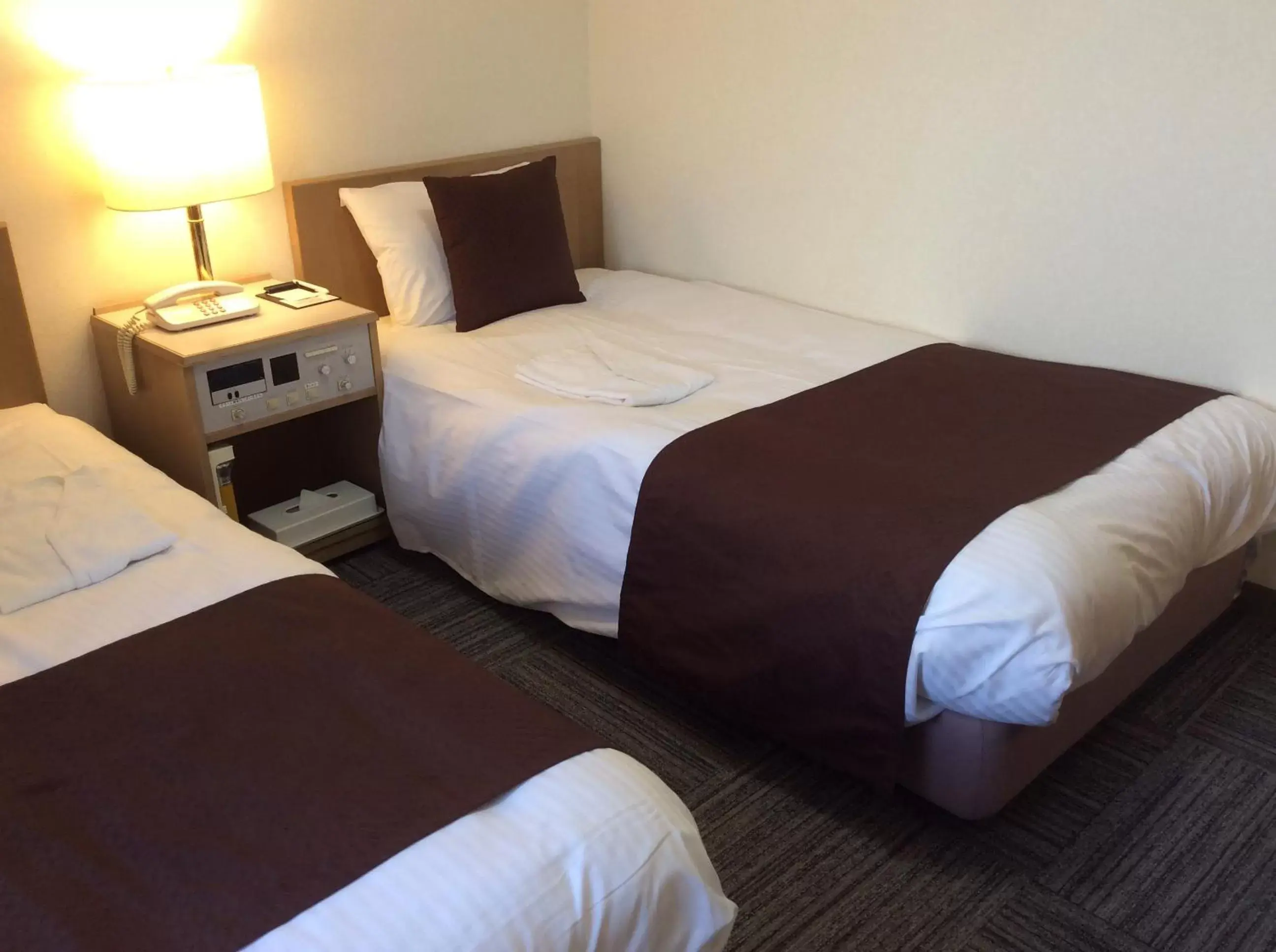 Twin Room - Non-Smoking in Shin-Osaka Sunny Stone Hotel Twin Room - Non-Smoking in Shin-Osaka Sunny Stone Hotel