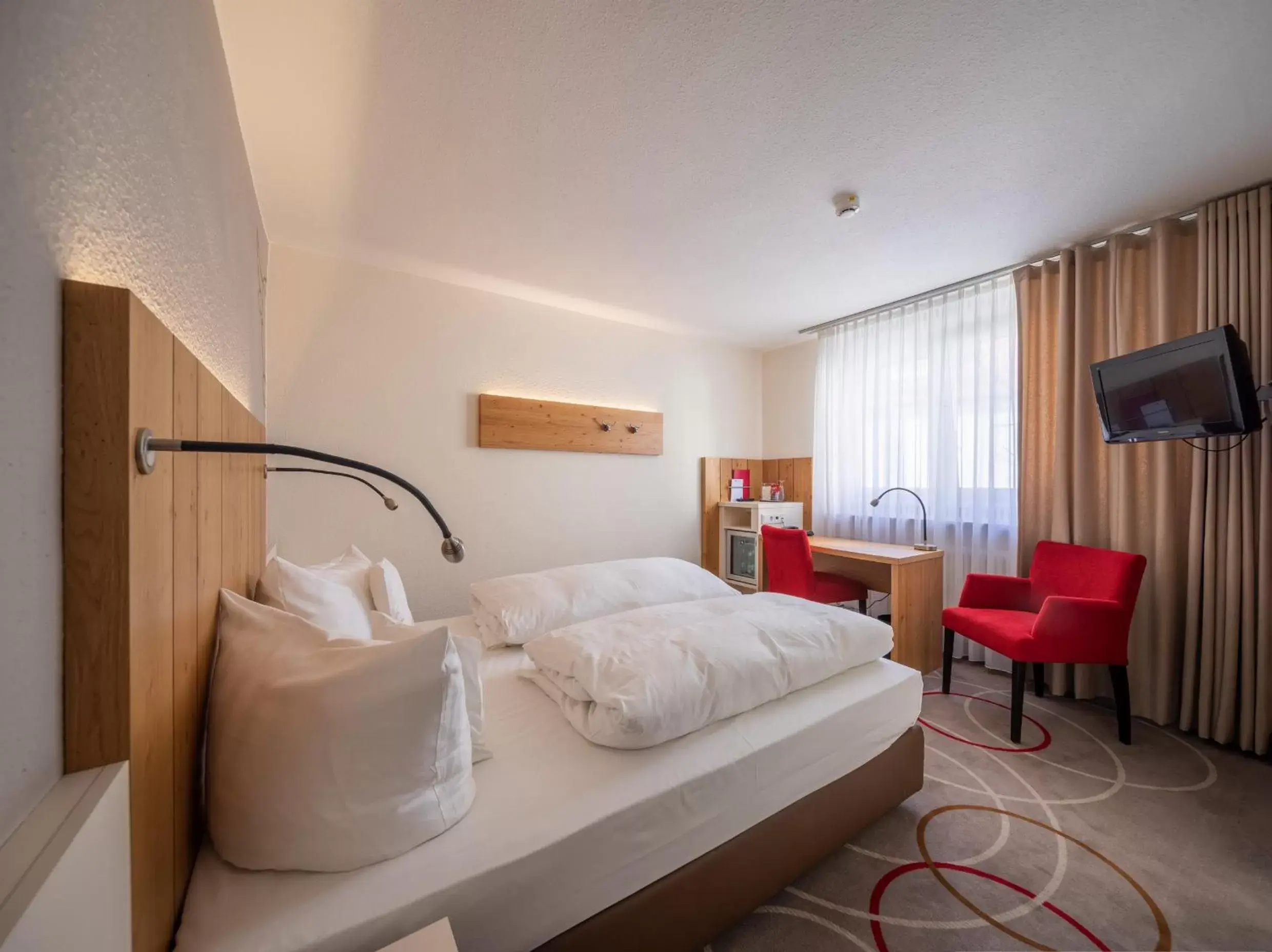 Double Room in Hotel Zum Goldenen Ochsen am Schlossgarten Double Room in Hotel Zum Goldenen Ochsen am Schlossgarten