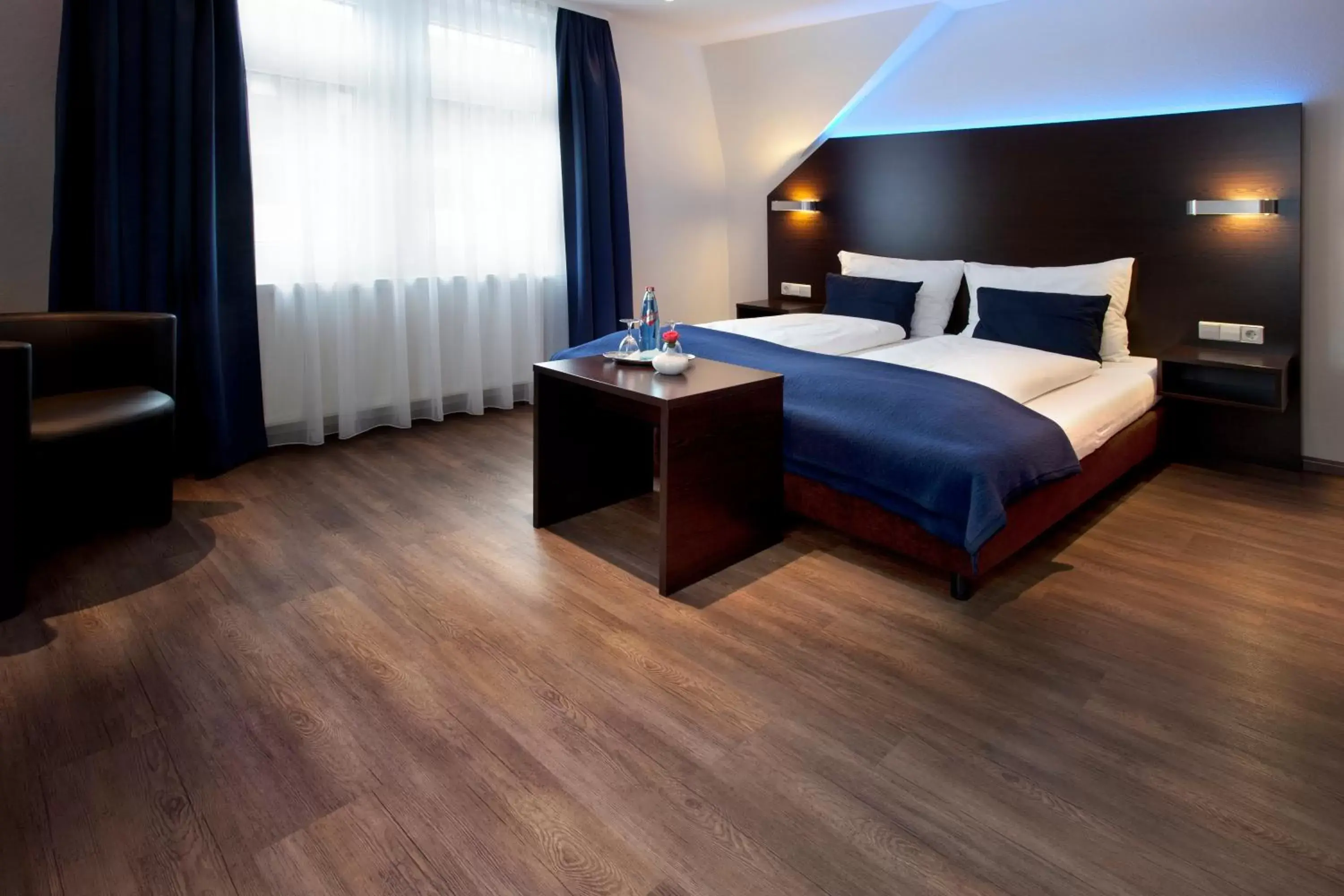 Superior Double Room with Air Conditioning in Schlotzeria Hotel I Café I Eis Superior Double Room with Air Conditioning in Schlotzeria Hotel I Café I Eis