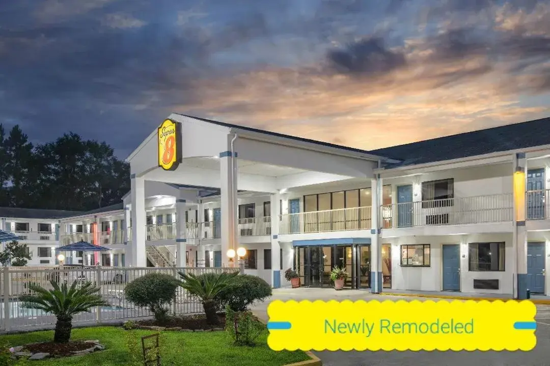 Super 8 by Wyndham Ocean Springs Biloxi Super 8 by Wyndham Ocean Springs Biloxi