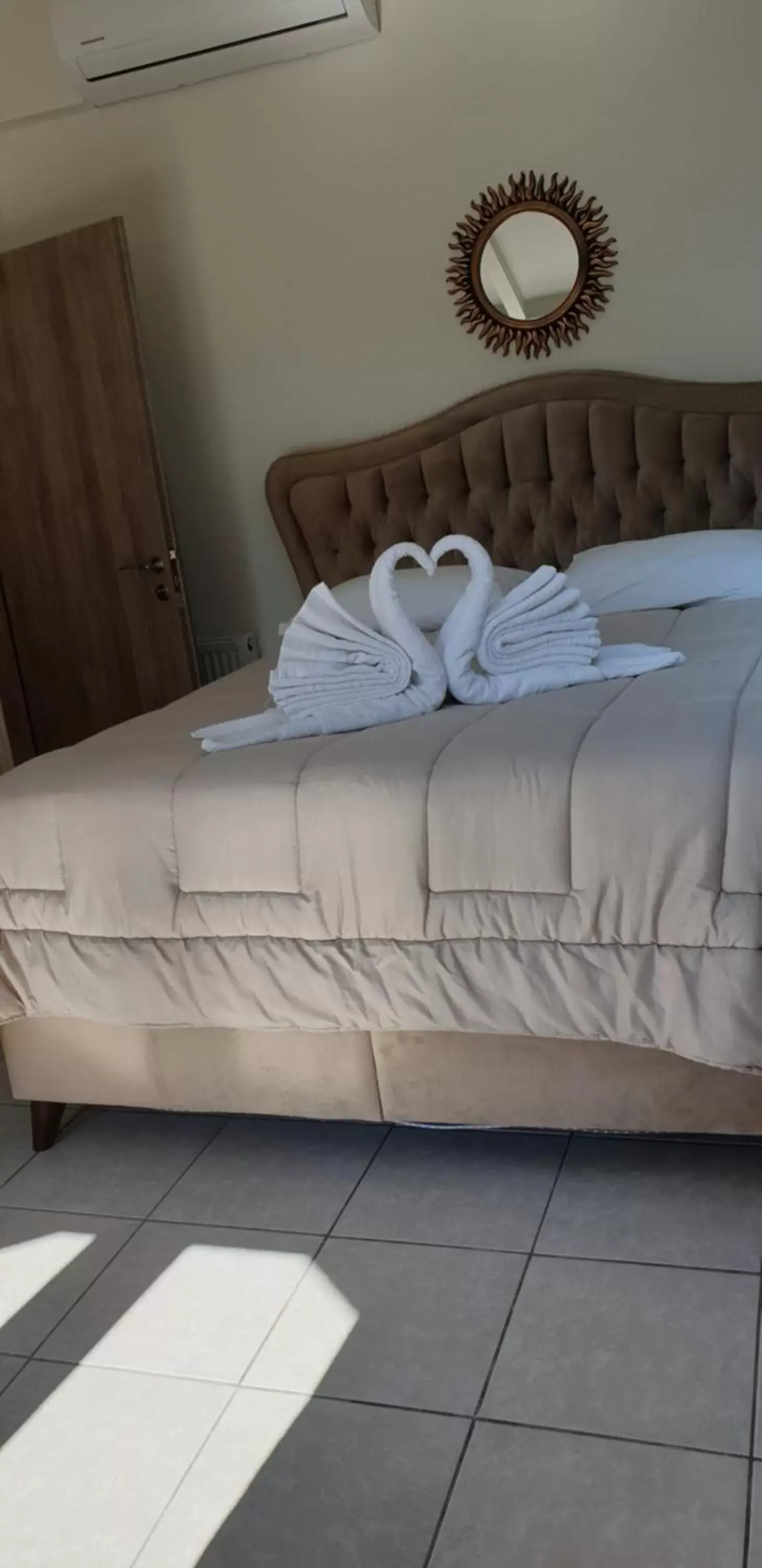 King Studio with Sofa Bed - single occupancy in Alexia's Apartments King Studio with Sofa Bed - single occupancy in Alexia's Apartments