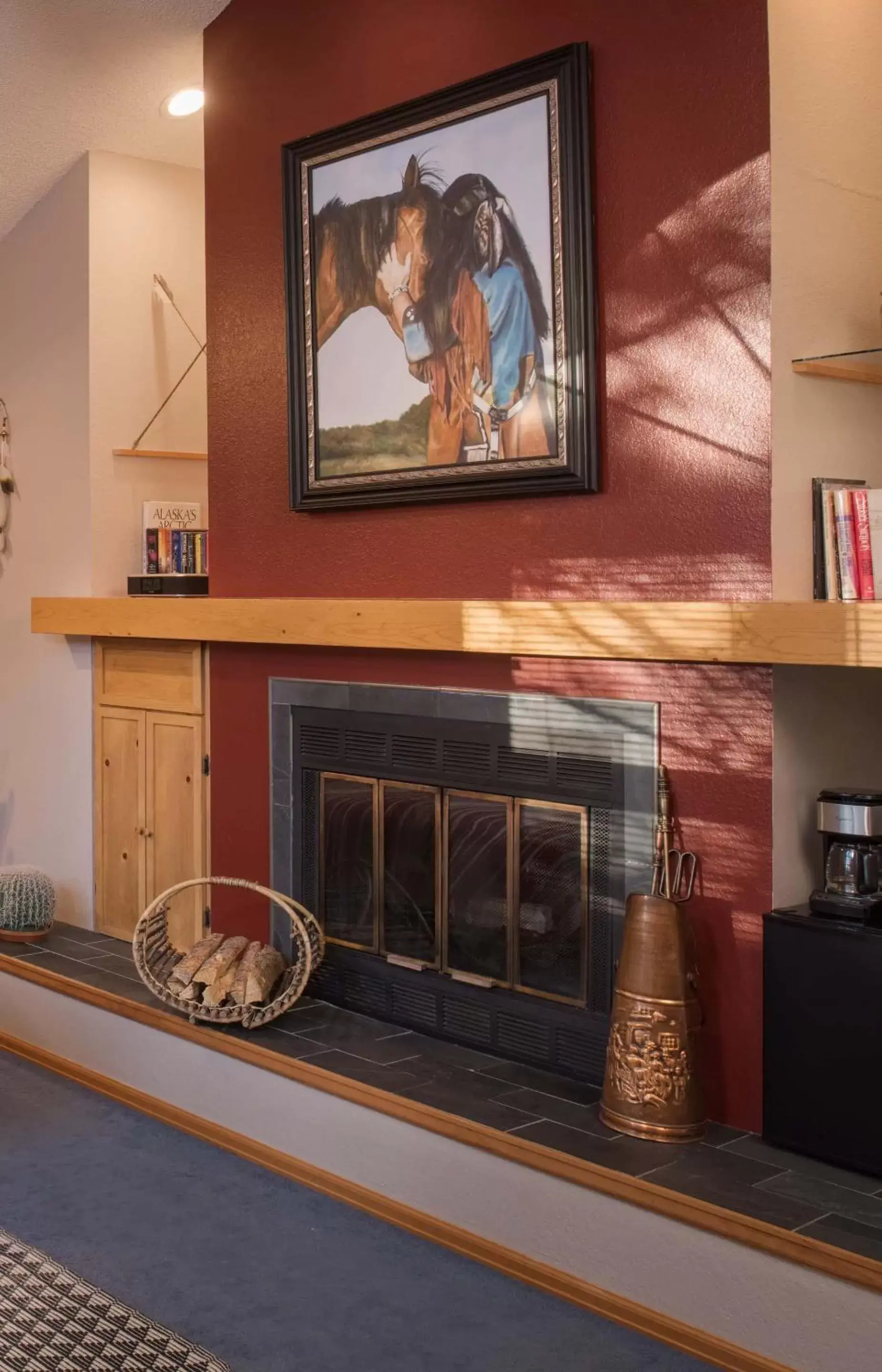 King Suite in Romantic RiverSong Inn King Suite in Romantic RiverSong Inn