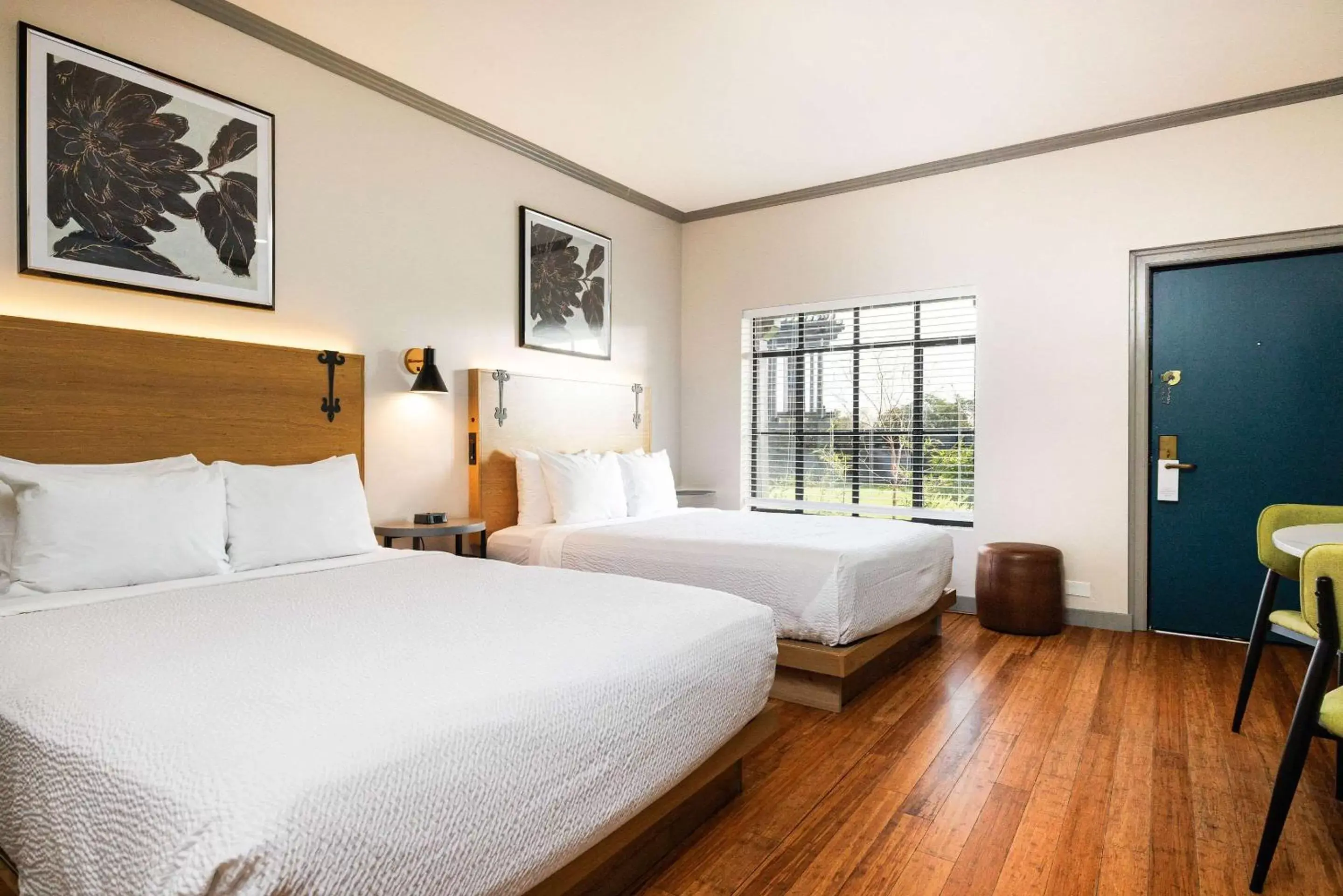 Double Room with Two Double Beds and Garden View - Accessible/Non-Smoking in Inn Marin and Suites, an Ascend Collection Hotel Double Room with Two Double Beds and Garden View - Accessible/Non-Smoking in Inn Marin and Suites, an Ascend Collection Hotel