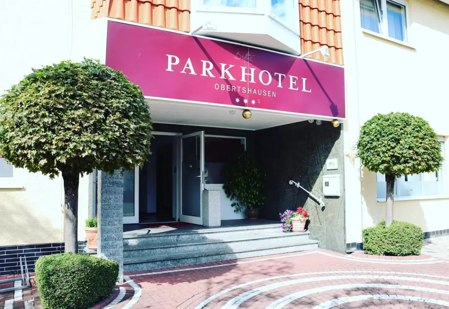 Parkhotel Obertshausen Parkhotel Obertshausen