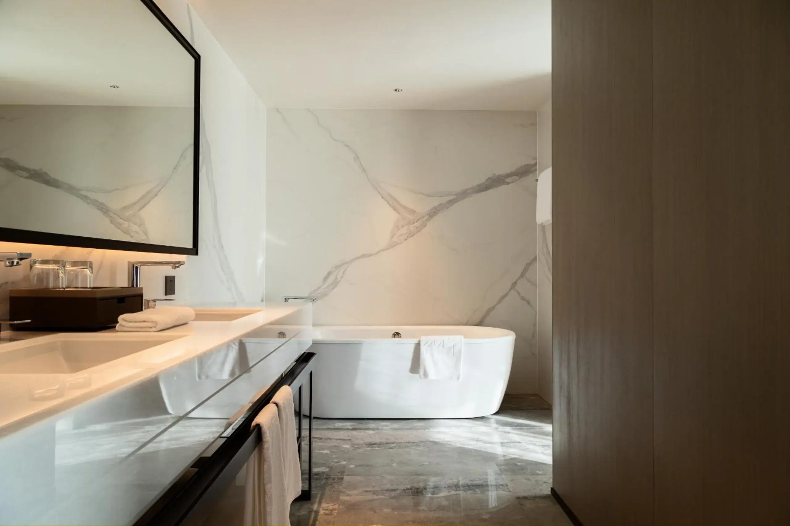 Craftsmanship Suite - single occupancy in Grand Metropark Yuantong Hotel Craftsmanship Suite - single occupancy in Grand Metropark Yuantong Hotel