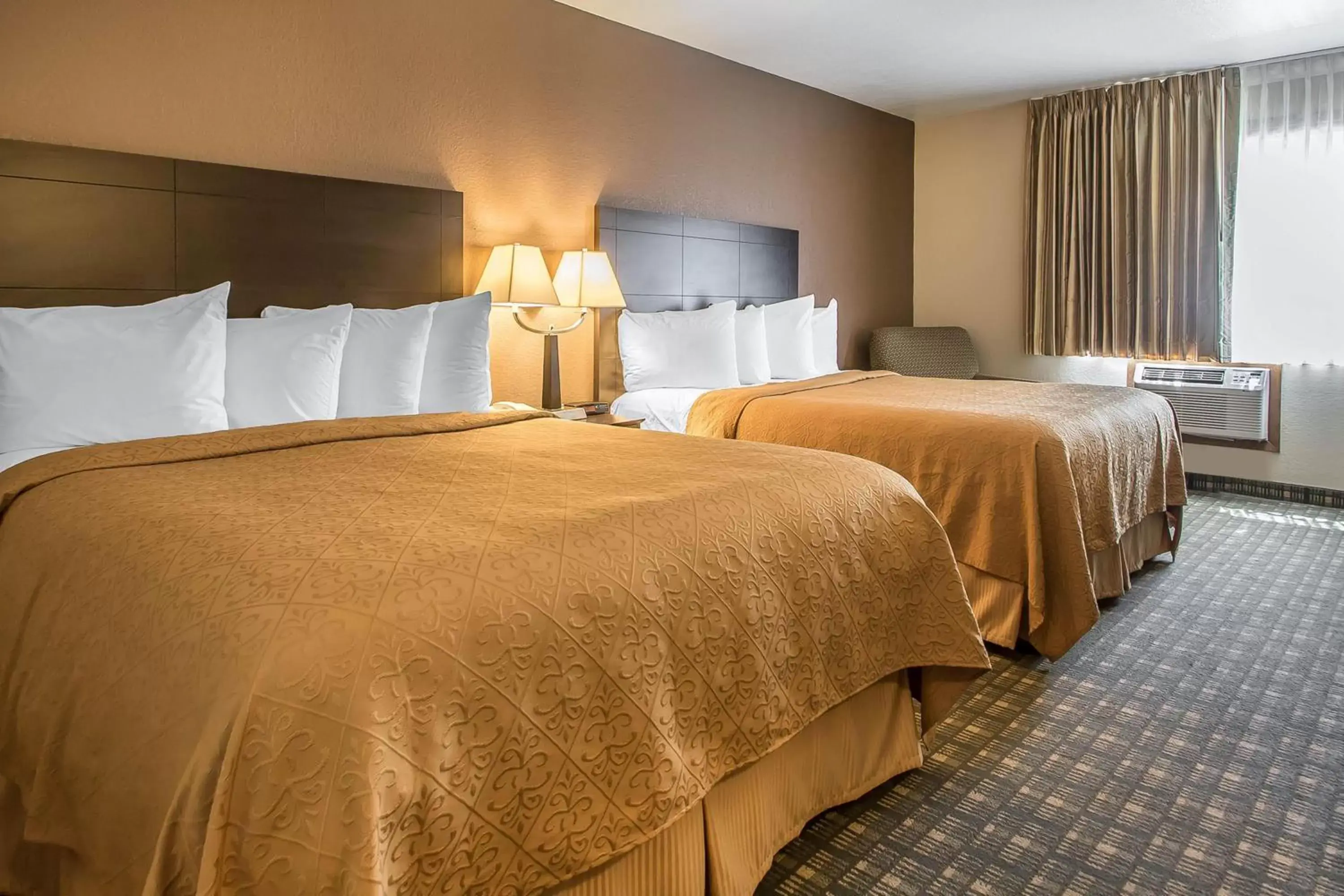 Queen Room with Two Queen Beds - Non-Smoking in Quality Inn & Suites Decorah Queen Room with Two Queen Beds - Non-Smoking in Quality Inn & Suites Decorah