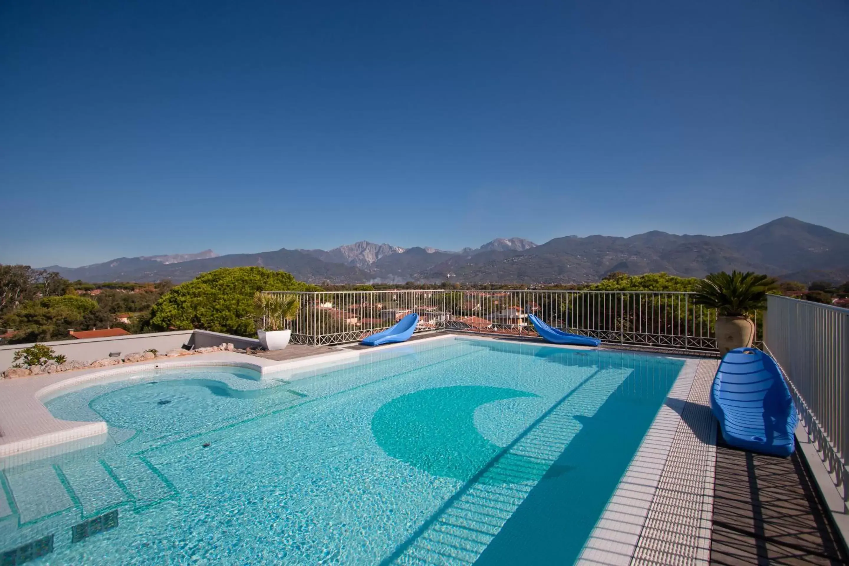 Verdeluna ApartHotel Verdeluna ApartHotel