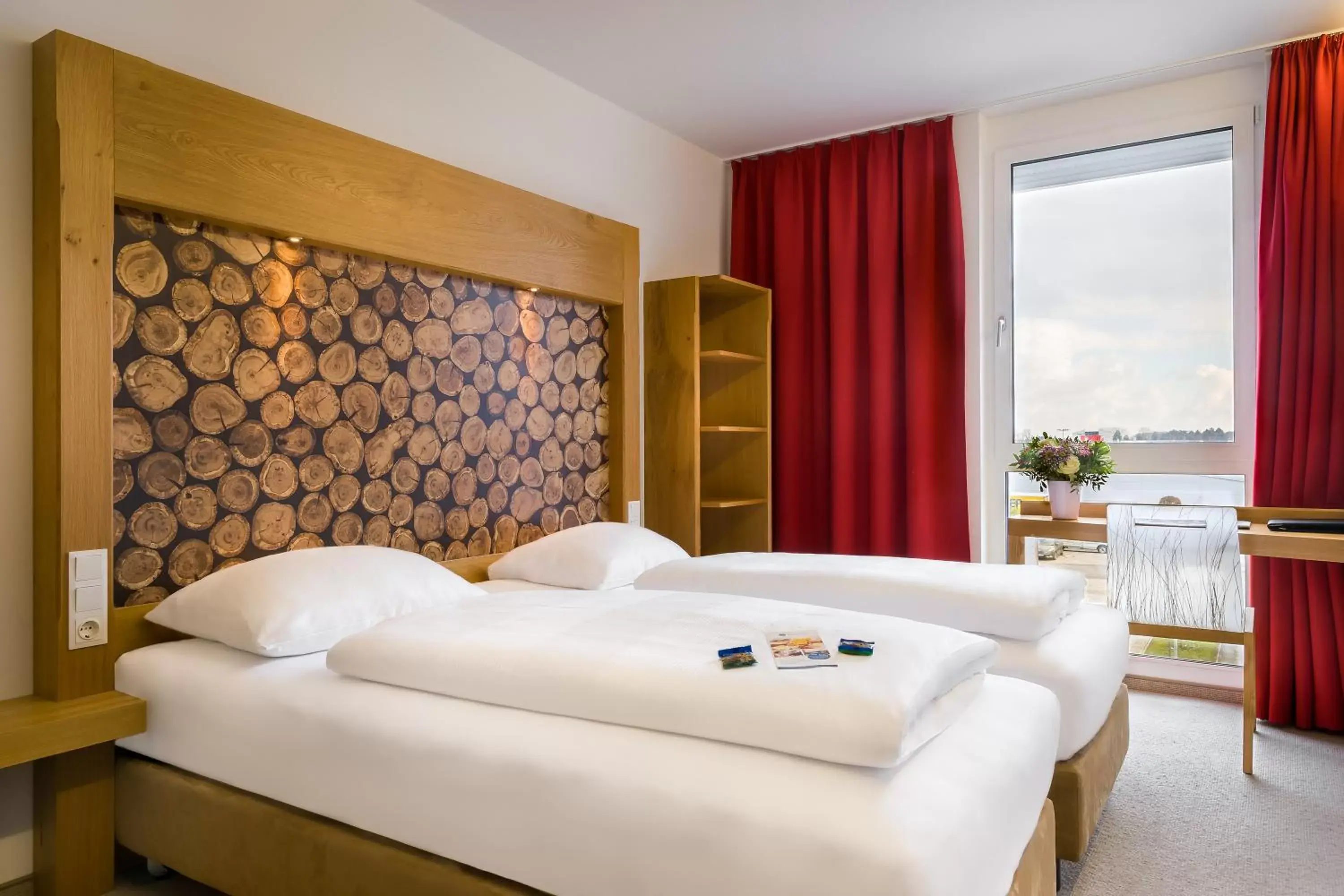 Double Room with Garden View in Atomis Hotel Dachau Munich Double Room with Garden View in Atomis Hotel Dachau Munich