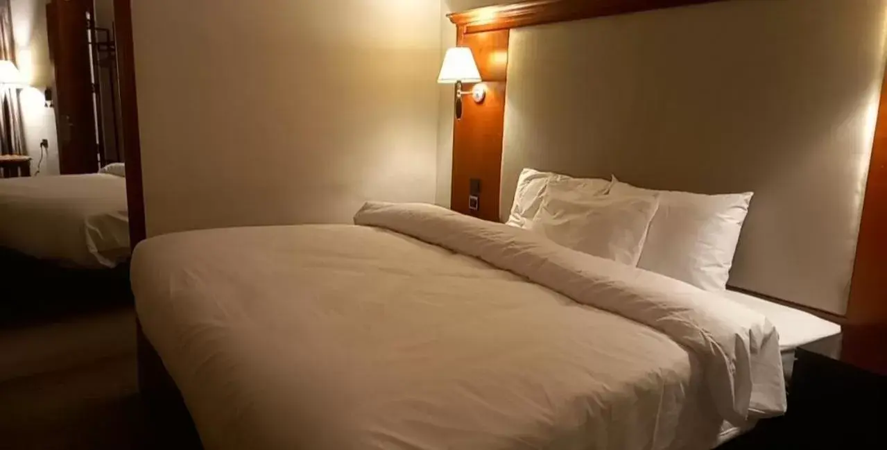 Bed in Amman Pasha Hotel Bed in Amman Pasha Hotel