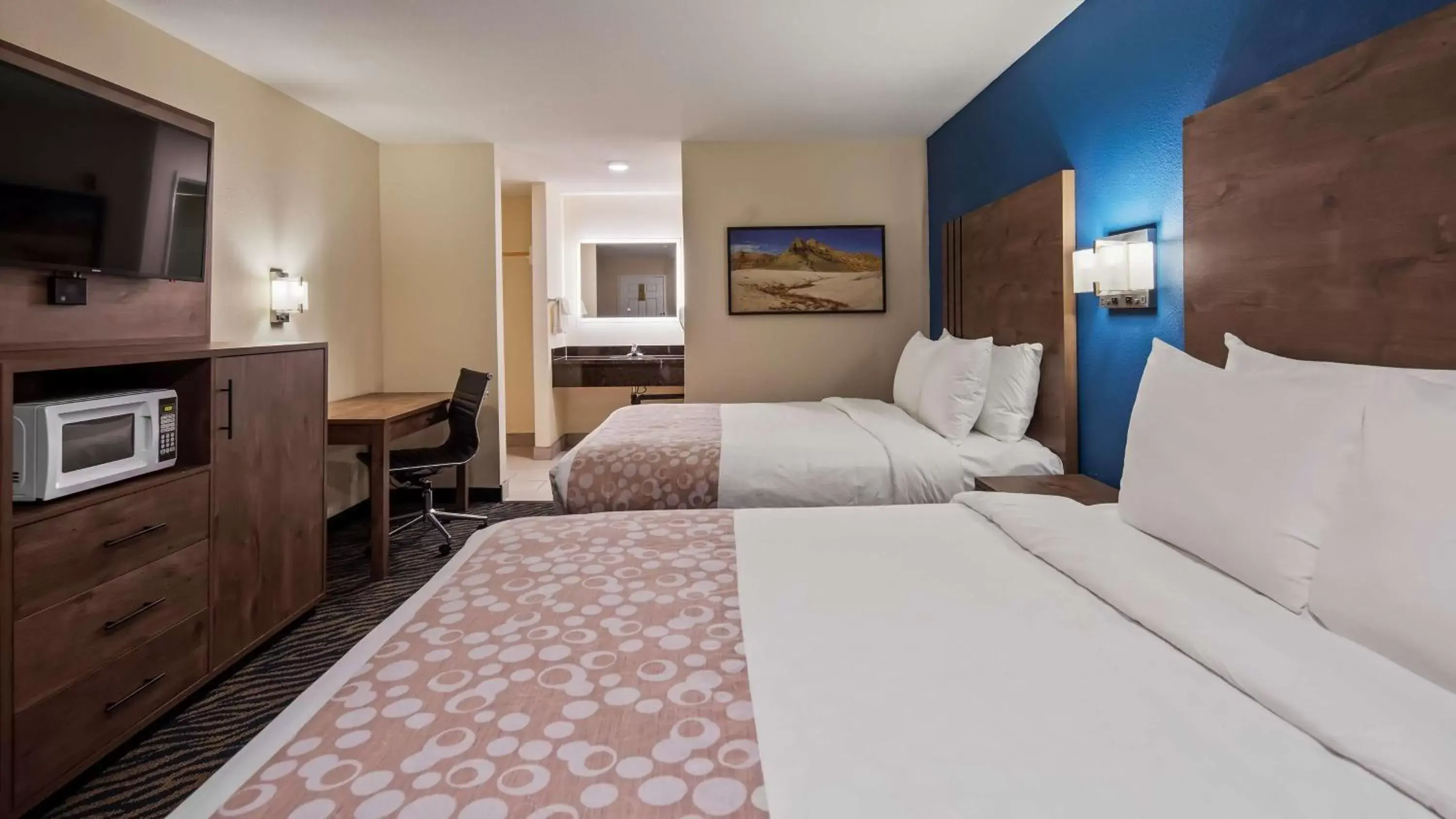 Queen Room with Two Queen Beds - Smoking in SureStay Plus Hotel by Best Western Hesperia Queen Room with Two Queen Beds - Smoking in SureStay Plus Hotel by Best Western Hesperia