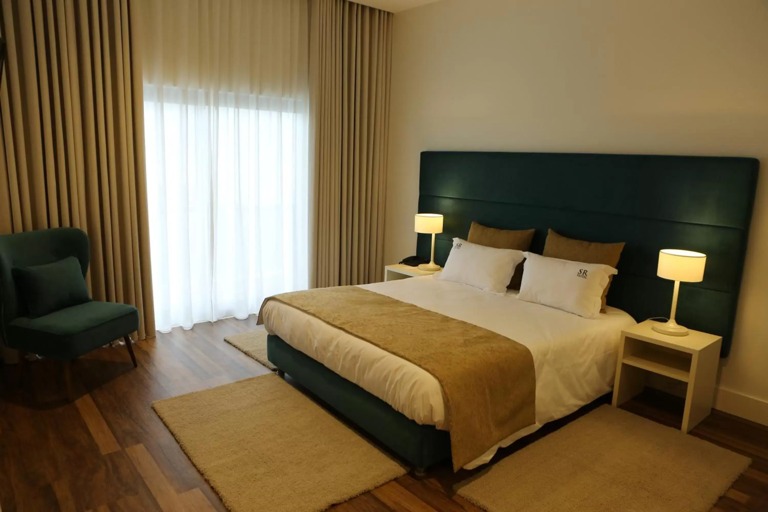 Deluxe Double Room with Balcony in Hotel Solar do Rebolo Deluxe Double Room with Balcony in Hotel Solar do Rebolo