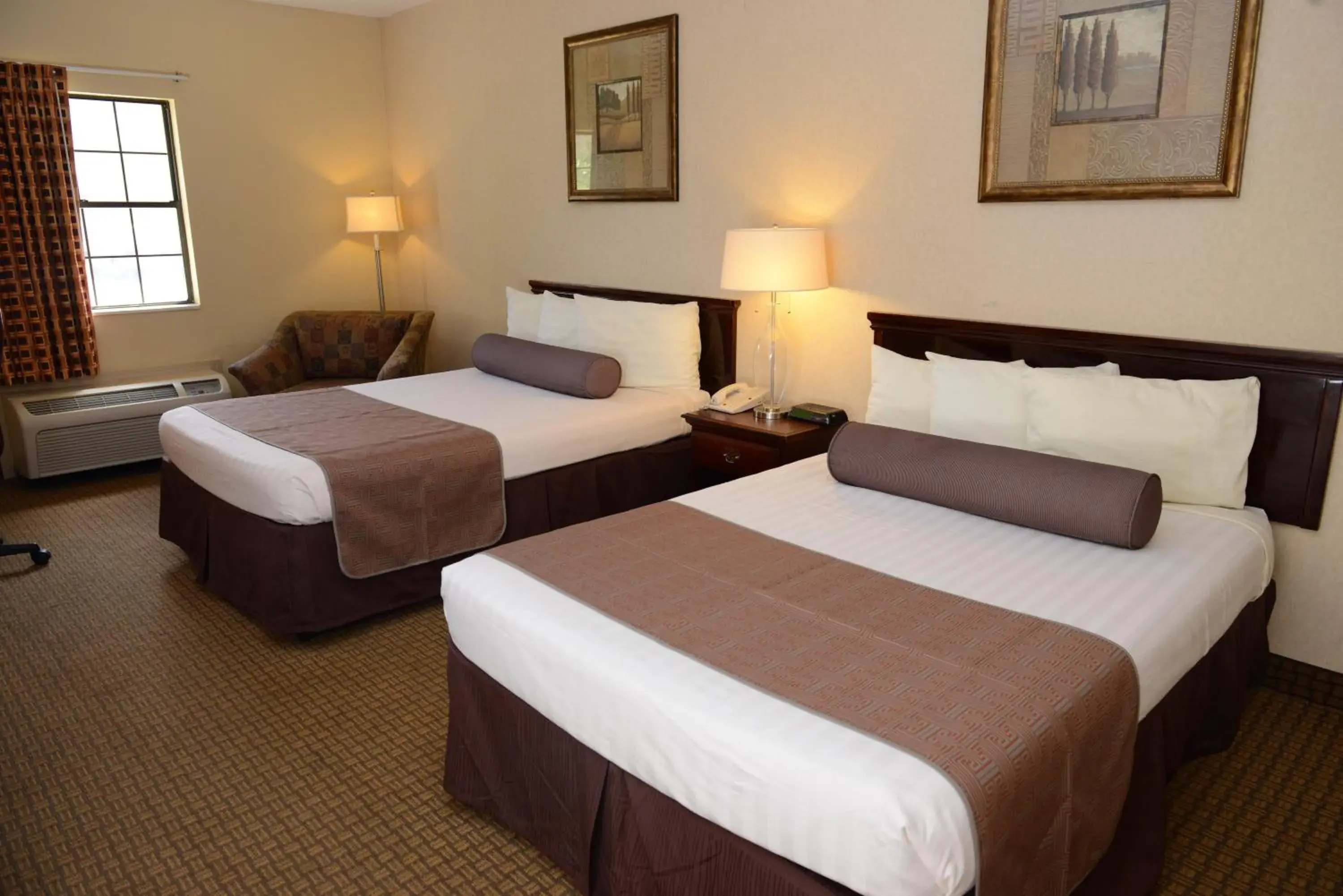 Double Room with Two Double Beds - Non-Smoking in Americas Best Value Inn - Tunica Resort Double Room with Two Double Beds - Non-Smoking in Americas Best Value Inn - Tunica Resort