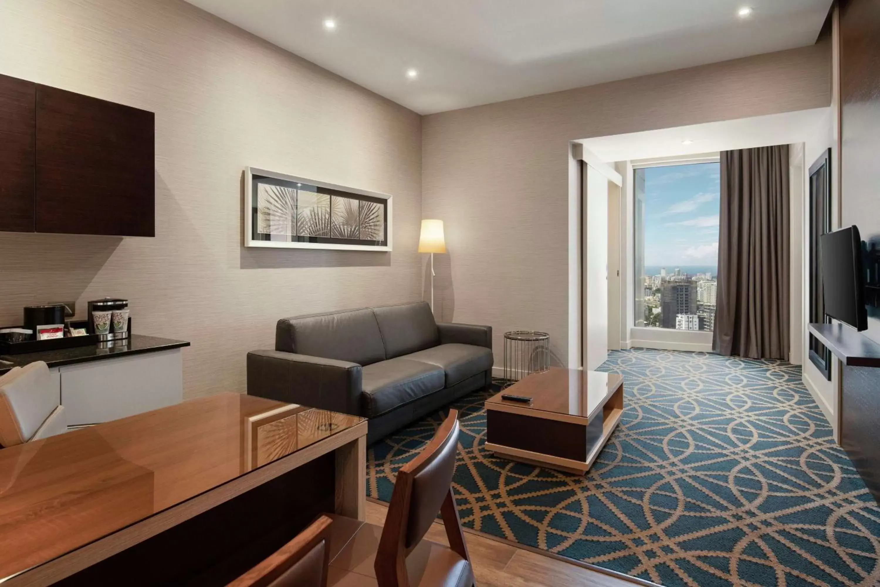 One-Bedroom Suite with City Views in Embassy Suites by Hilton Santo Domingo One-Bedroom Suite with City Views in Embassy Suites by Hilton Santo Domingo