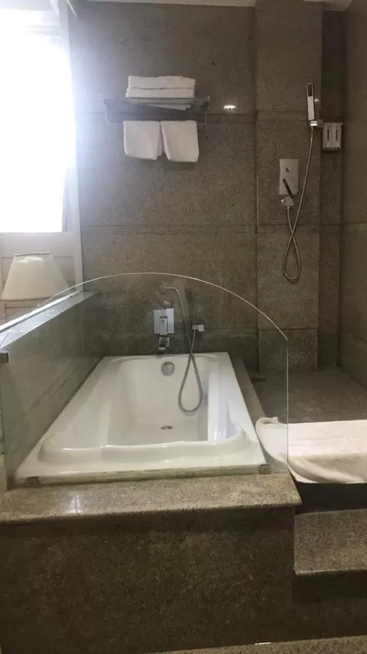 Superior Double Room in Holiday One Can Tho Hotel Superior Double Room in Holiday One Can Tho Hotel