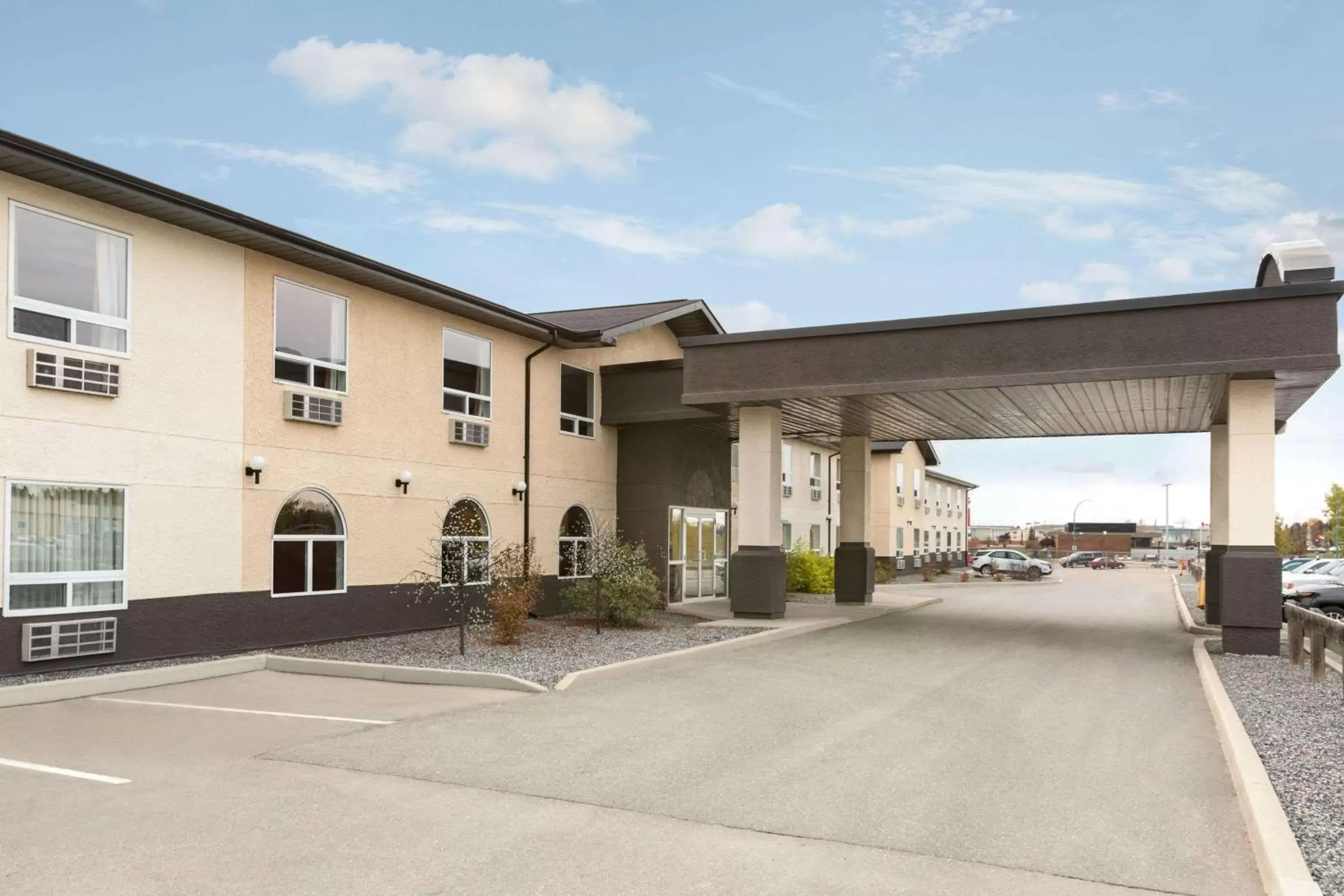 Days Inn & Suites by Wyndham Thompson Days Inn & Suites by Wyndham Thompson