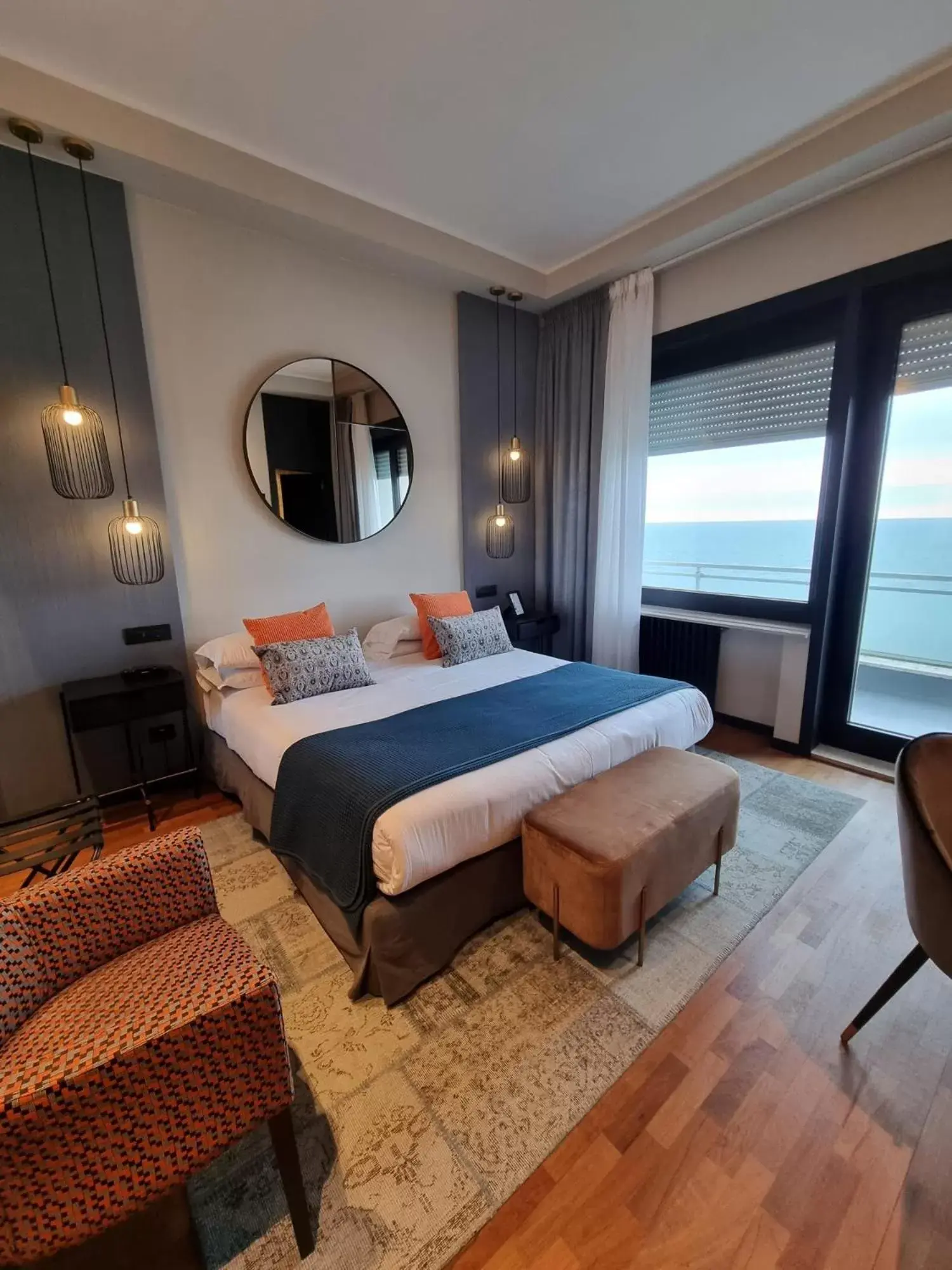 Deluxe Double Room with Balcony and Sea View in Grand Hotel Passetto Deluxe Double Room with Balcony and Sea View in Grand Hotel Passetto