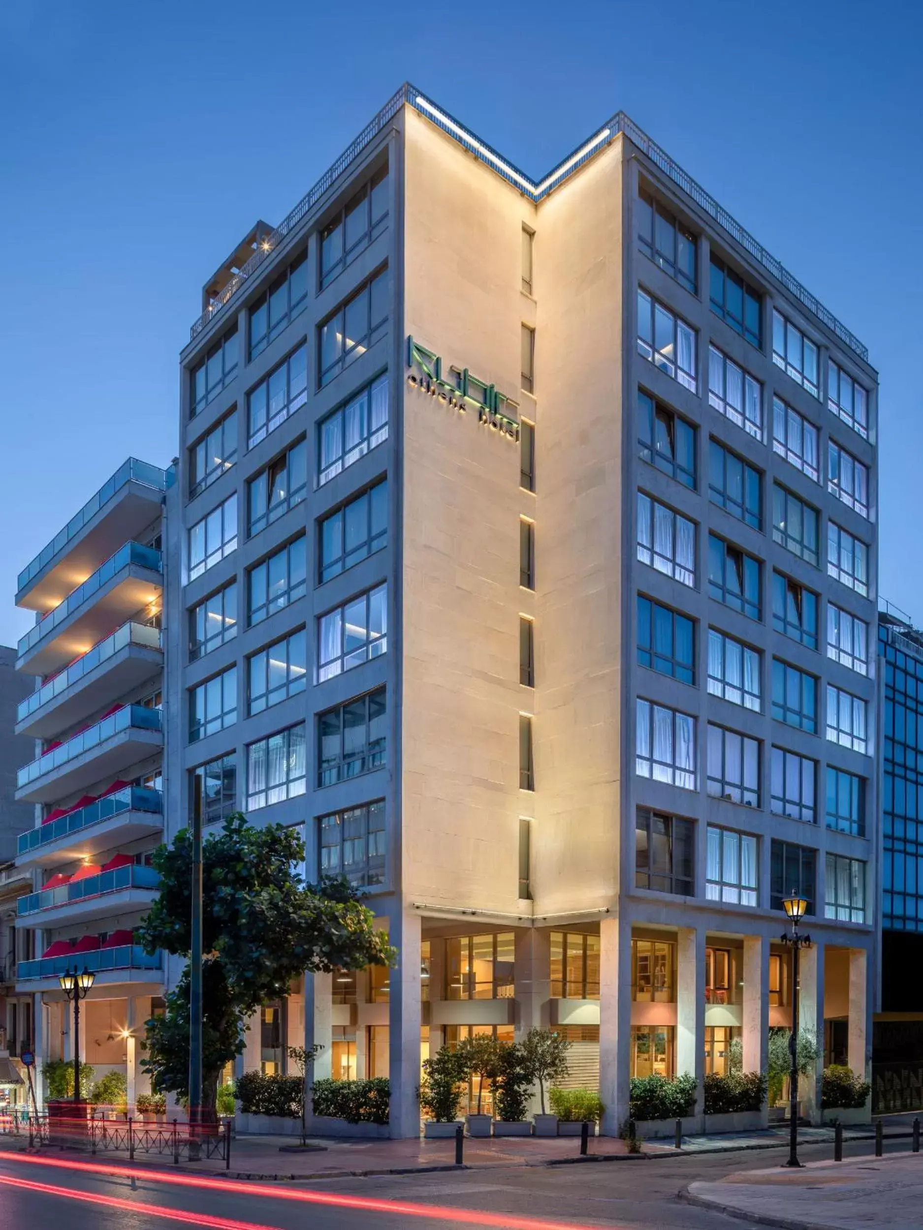 Brown Kubic, a member of Brown Hotels Brown Kubic, a member of Brown Hotels