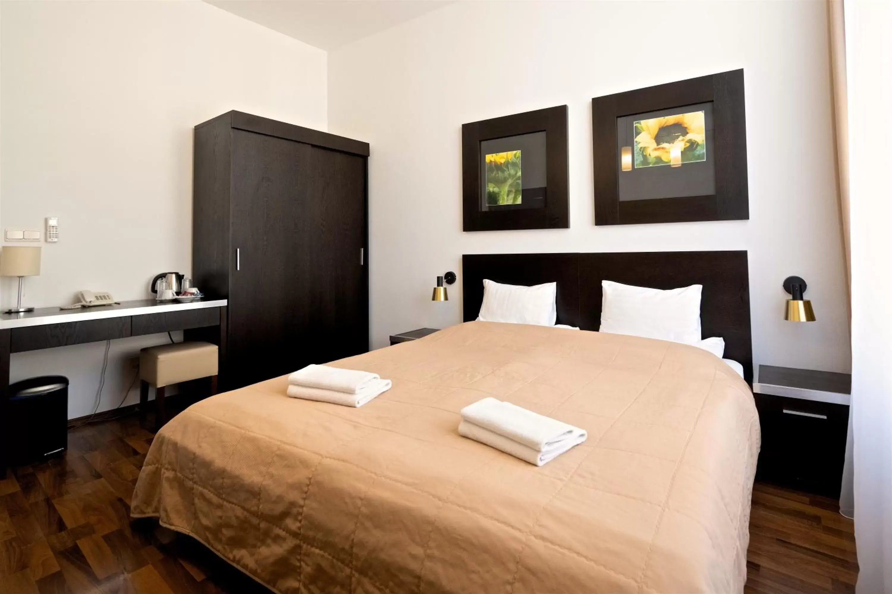 Standard Double/Twin Room in Grand Hotel Trenčin Standard Double/Twin Room in Grand Hotel Trenčin