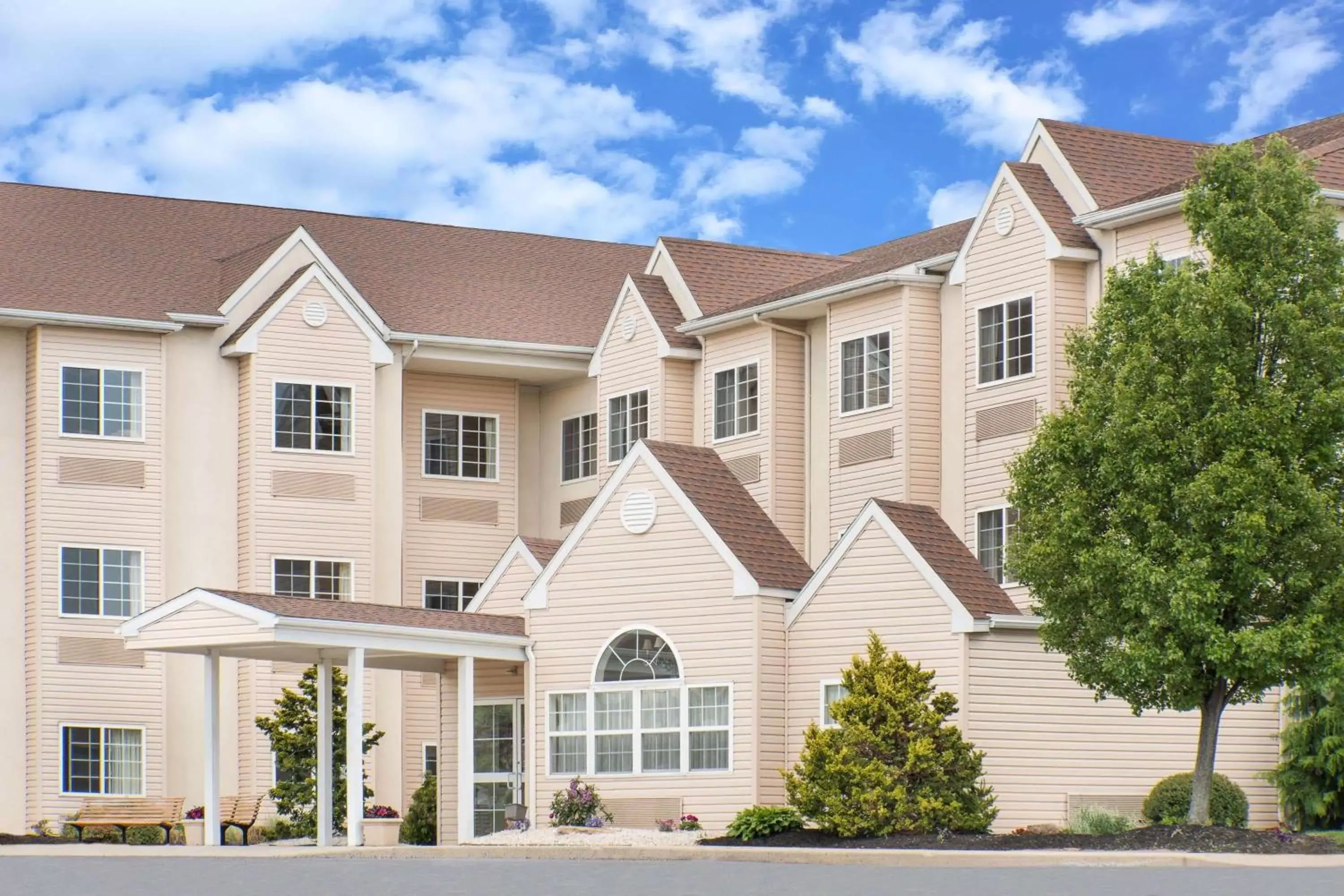 Microtel Inn & Suites by Wyndham Hamburg Microtel Inn & Suites by Wyndham Hamburg