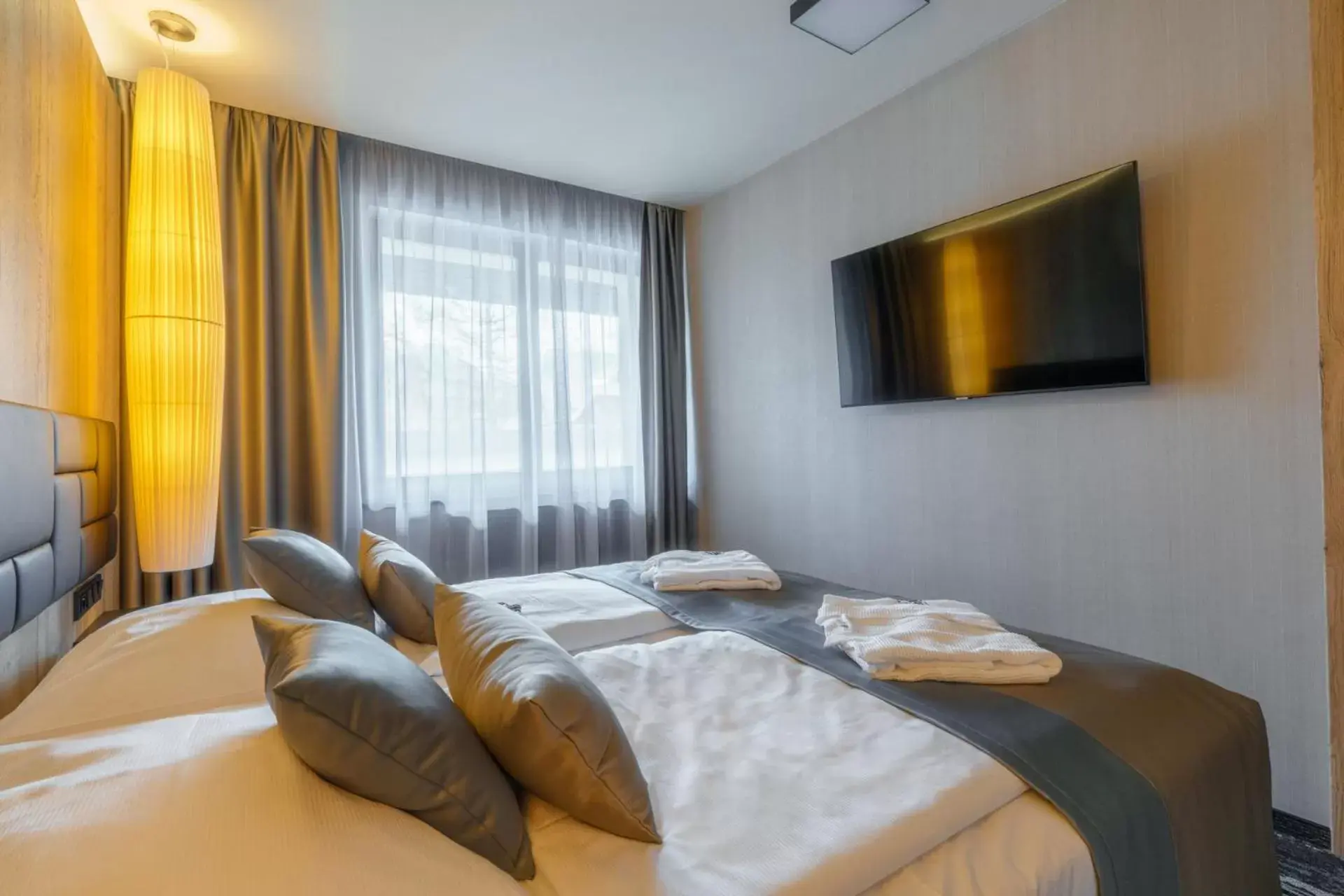 Apartment (2 Adults + 2 Children) in Hotel Hills Apartment (2 Adults + 2 Children) in Hotel Hills