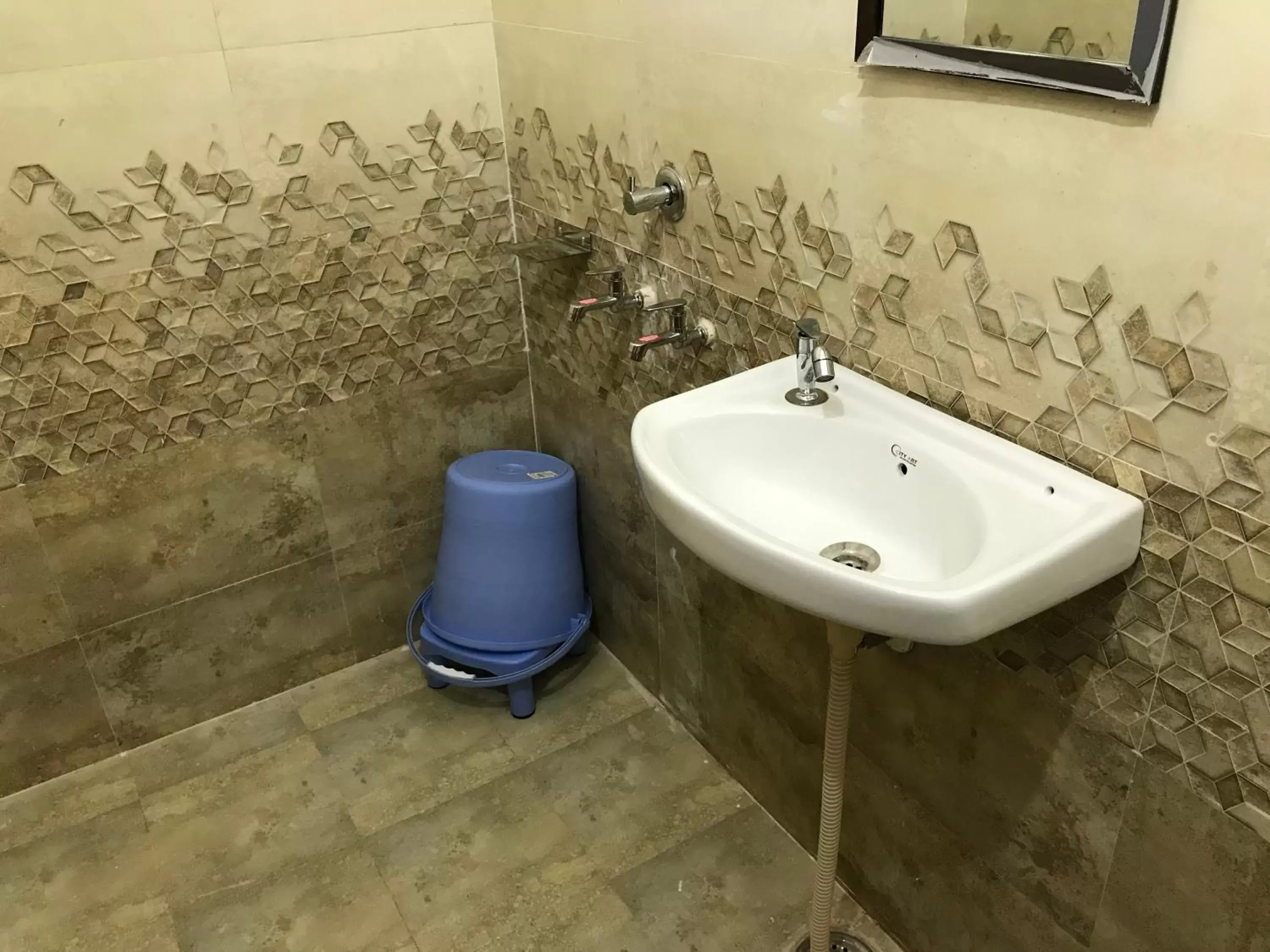 Superior Double Room in Natraj Homes Superior Double Room in Natraj Homes