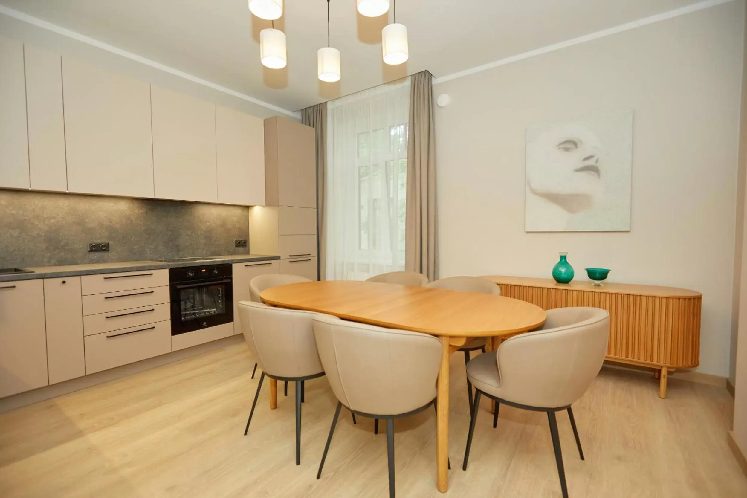 Three-Bedroom Apartment in STORIES Design ApartHotel Three-Bedroom Apartment in STORIES Design ApartHotel