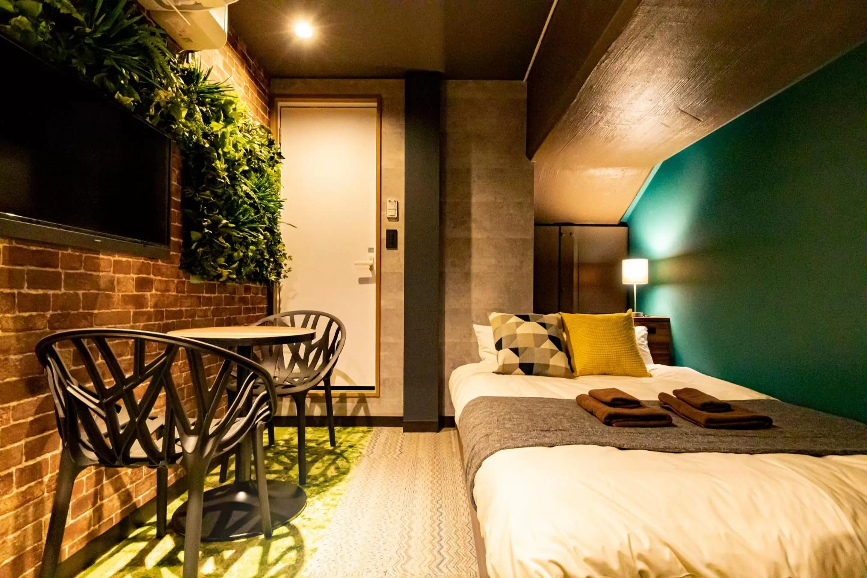 Double Room B in UNDER RAILWAY HOTEL AKIHABARA Double Room B in UNDER RAILWAY HOTEL AKIHABARA