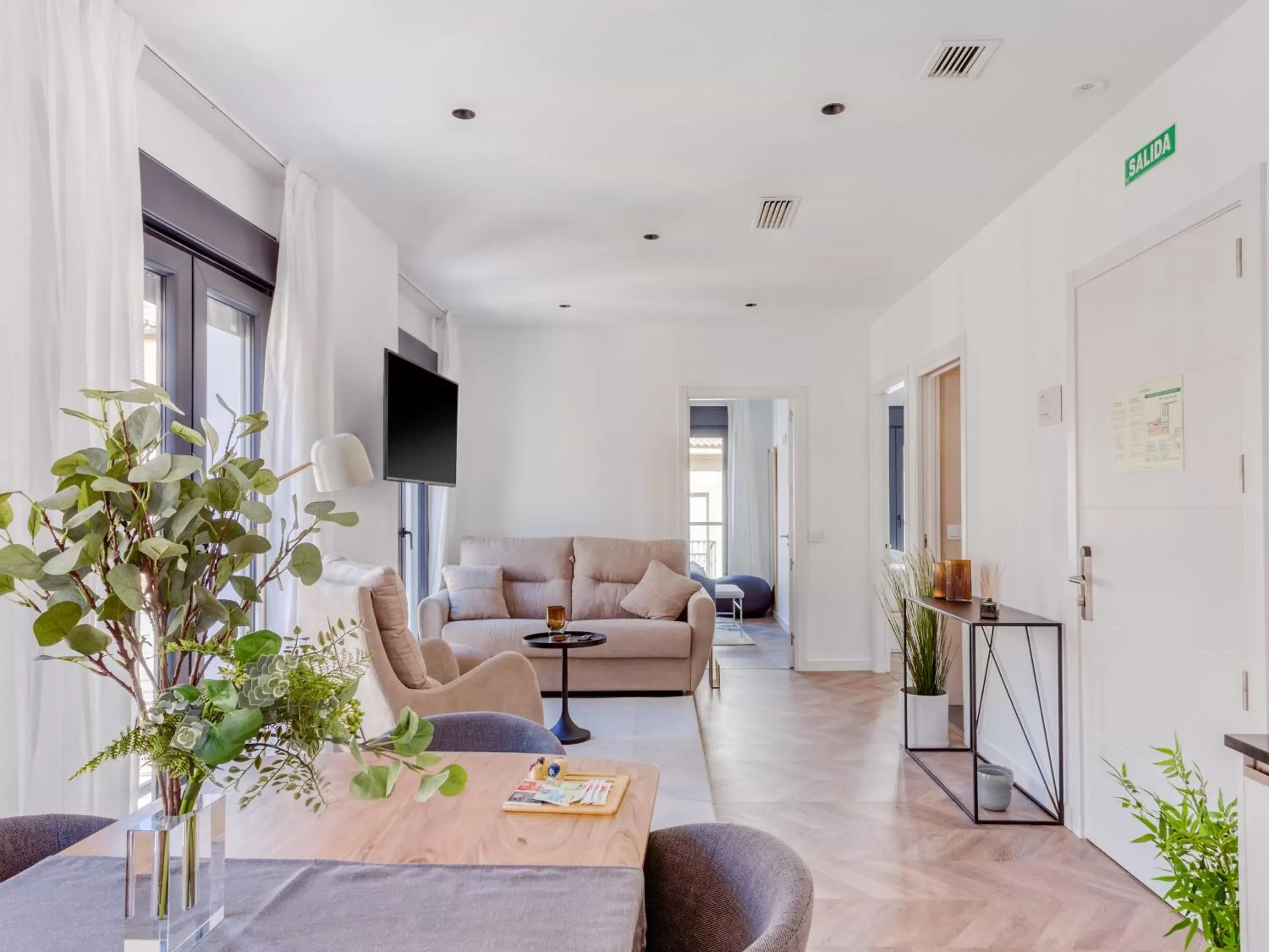 Limehome Málaga Calle Ancha del Carmen - Digital Access Limehome Málaga Calle Ancha del Carmen - Digital Access