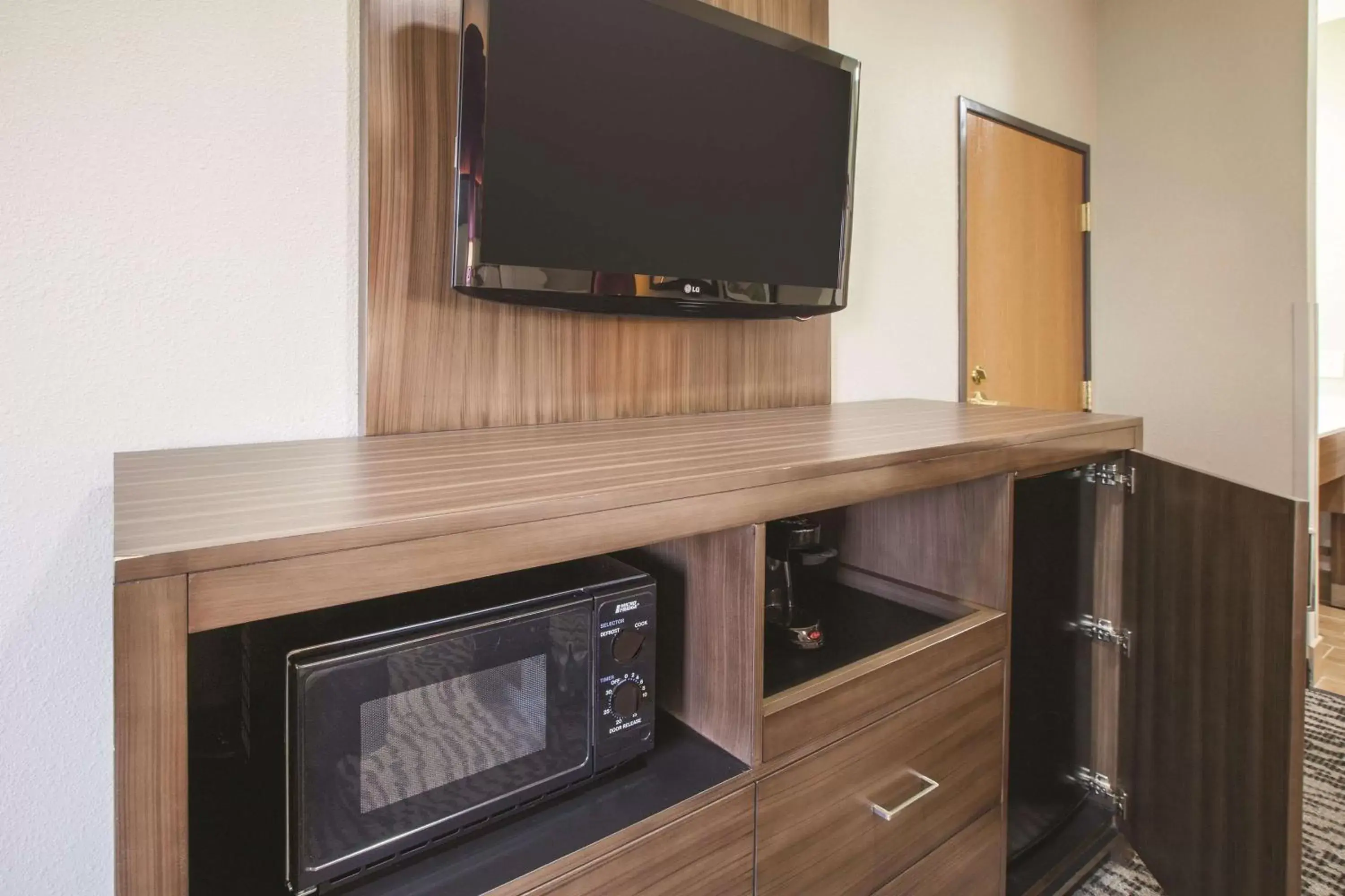 Deluxe Queen Room with Two Queen Beds in La Quinta by Wyndham NW Tucson Marana Deluxe Queen Room with Two Queen Beds in La Quinta by Wyndham NW Tucson Marana