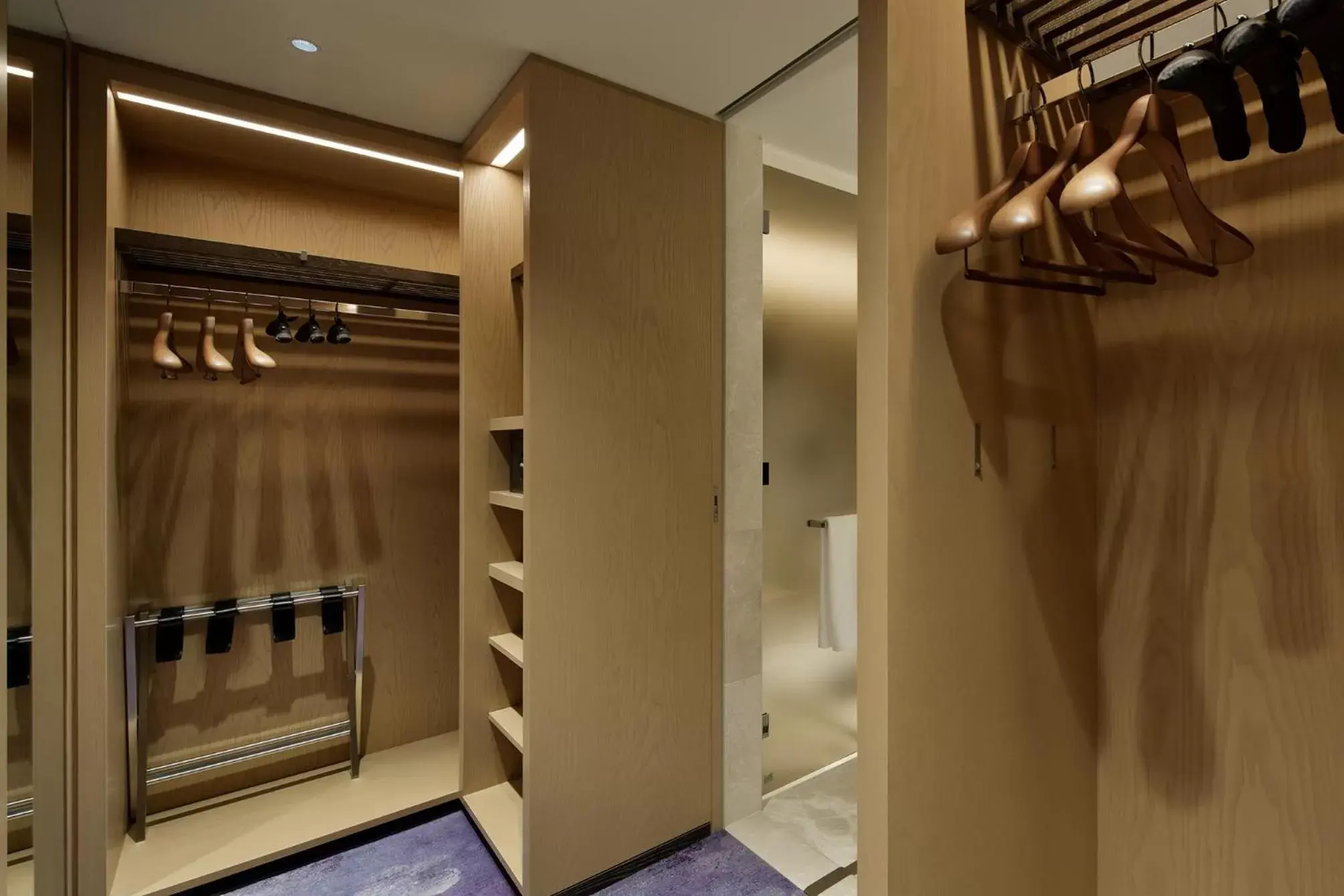 One Bedroom Tatami Dining Residence Two Double Beds in Four Seasons Hotel Kyoto One Bedroom Tatami Dining Residence Two Double Beds in Four Seasons Hotel Kyoto