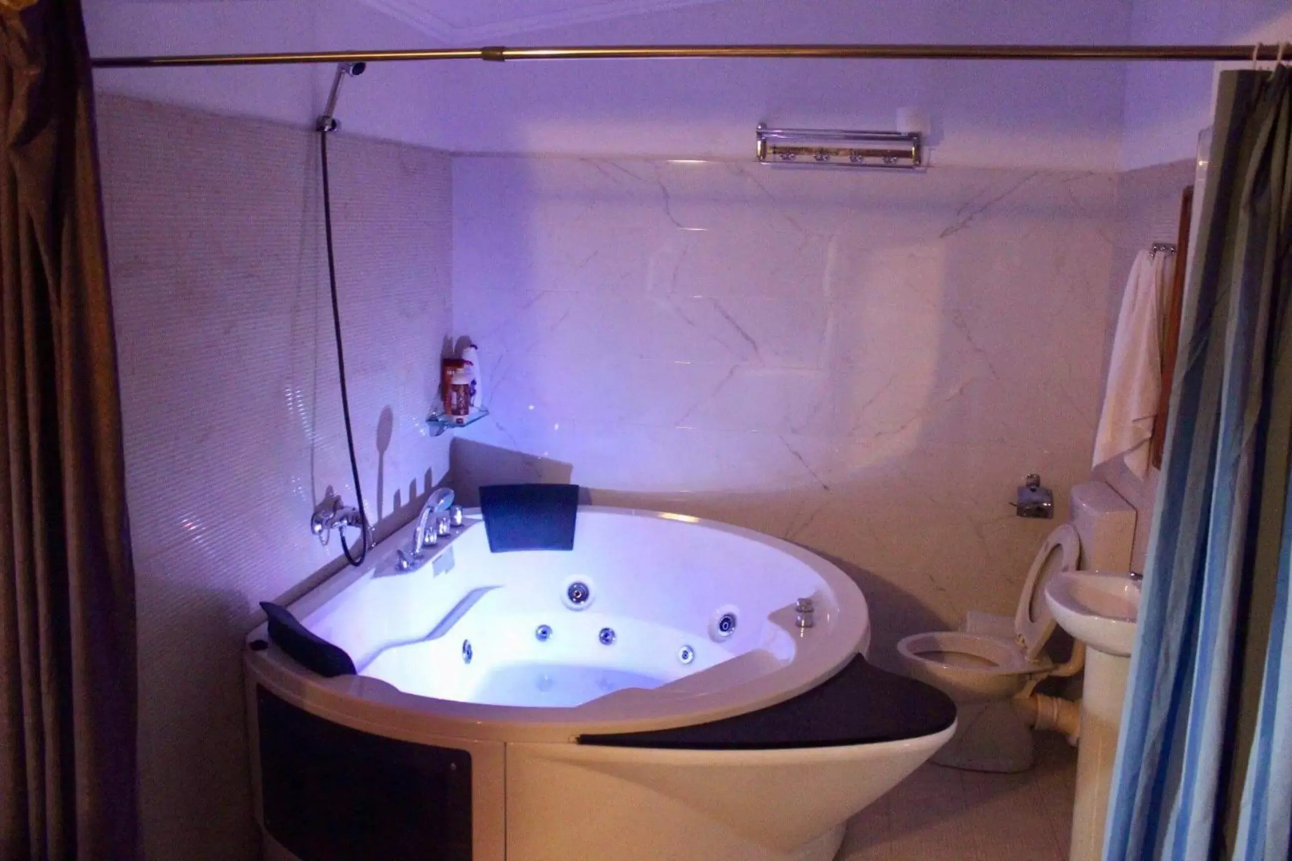 Standard Suite in Hotel Bicaj Standard Suite in Hotel Bicaj