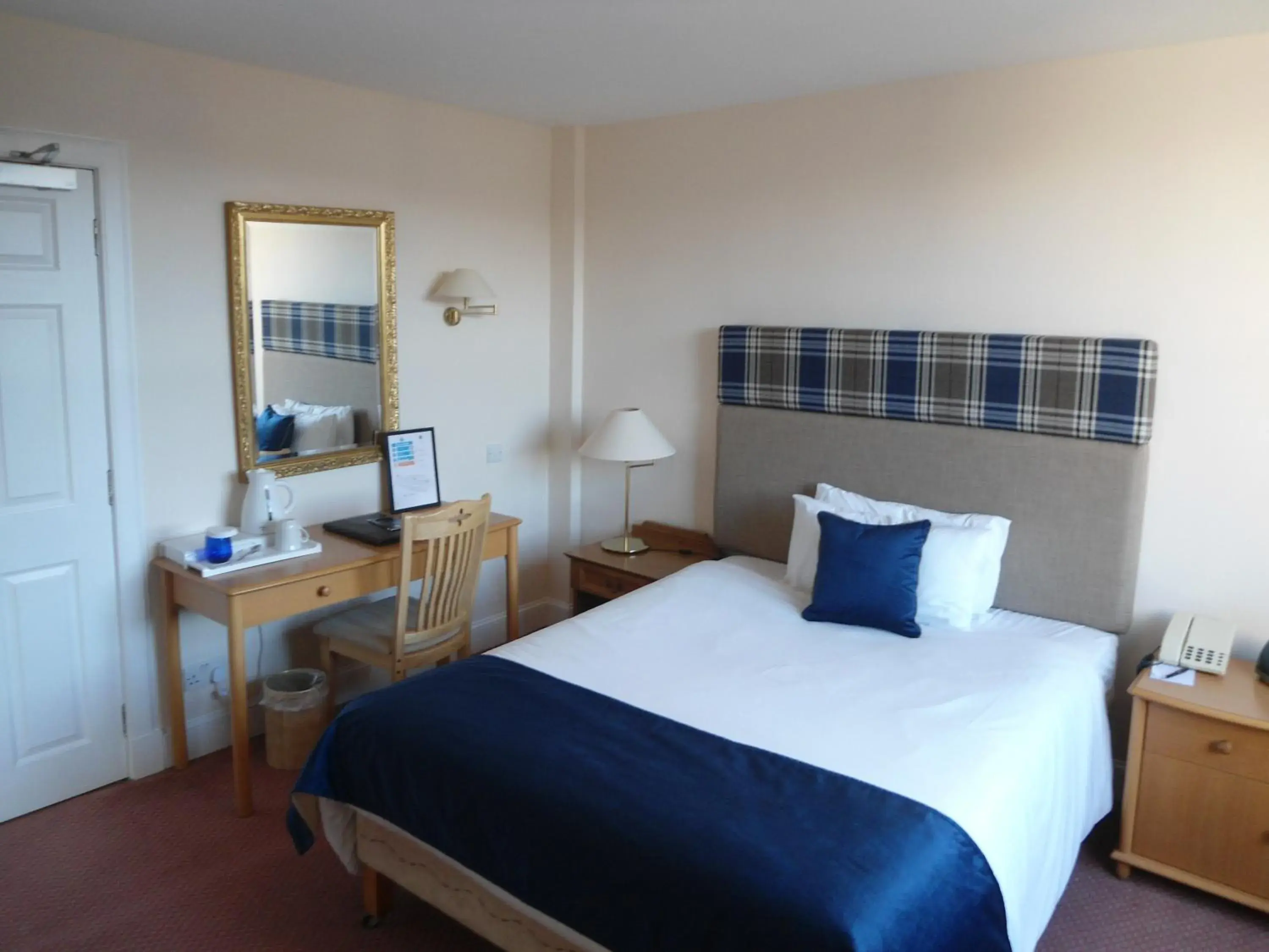 Single Room in Links Hotel Single Room in Links Hotel