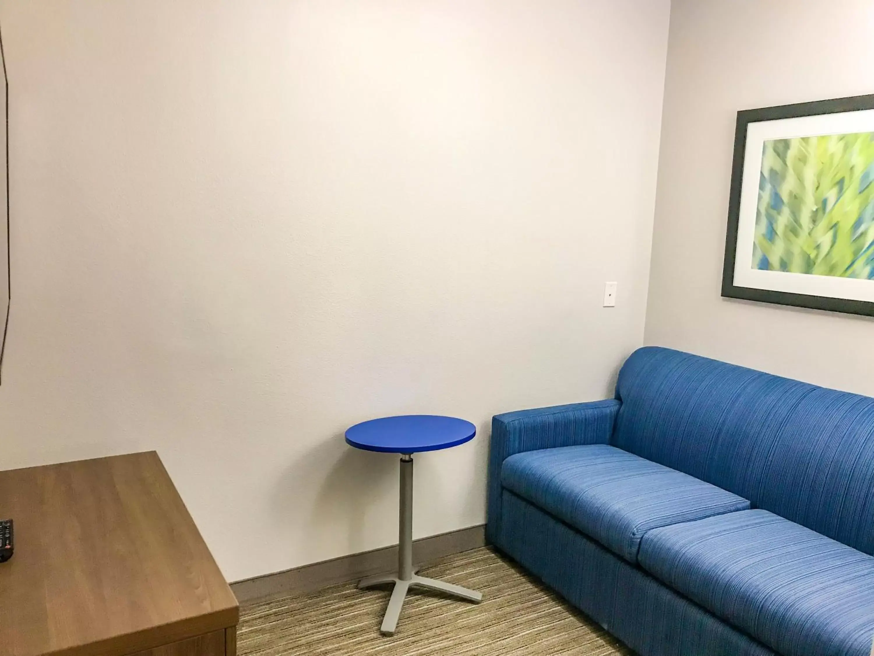 Queen Room with Two Queen Beds in Holiday Inn Express & Suites Lubbock West, an IHG Hotel Queen Room with Two Queen Beds in Holiday Inn Express & Suites Lubbock West, an IHG Hotel