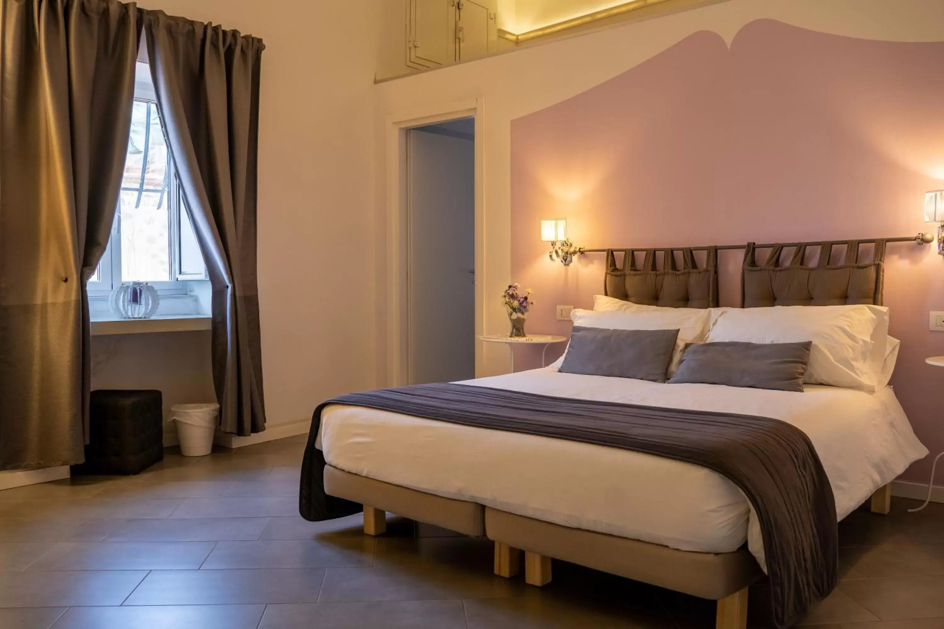 Double or Twin Room - single occupancy in Sotto le Stelle ai Decumani Double or Twin Room - single occupancy in Sotto le Stelle ai Decumani