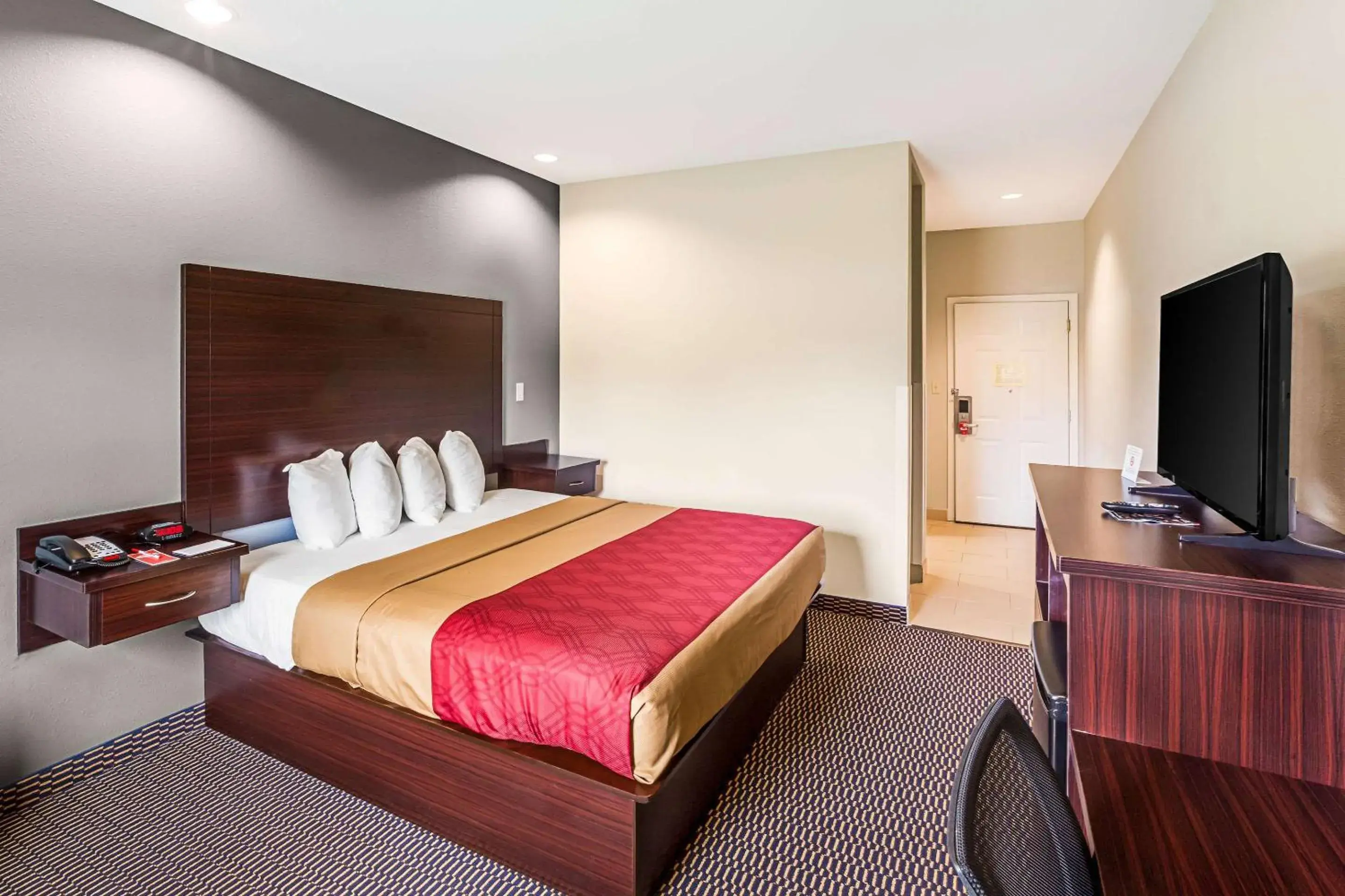 King Room - Disability Access/Non-Smoking in Econo Lodge Baton Rouge University Area King Room - Disability Access/Non-Smoking in Econo Lodge Baton Rouge University Area