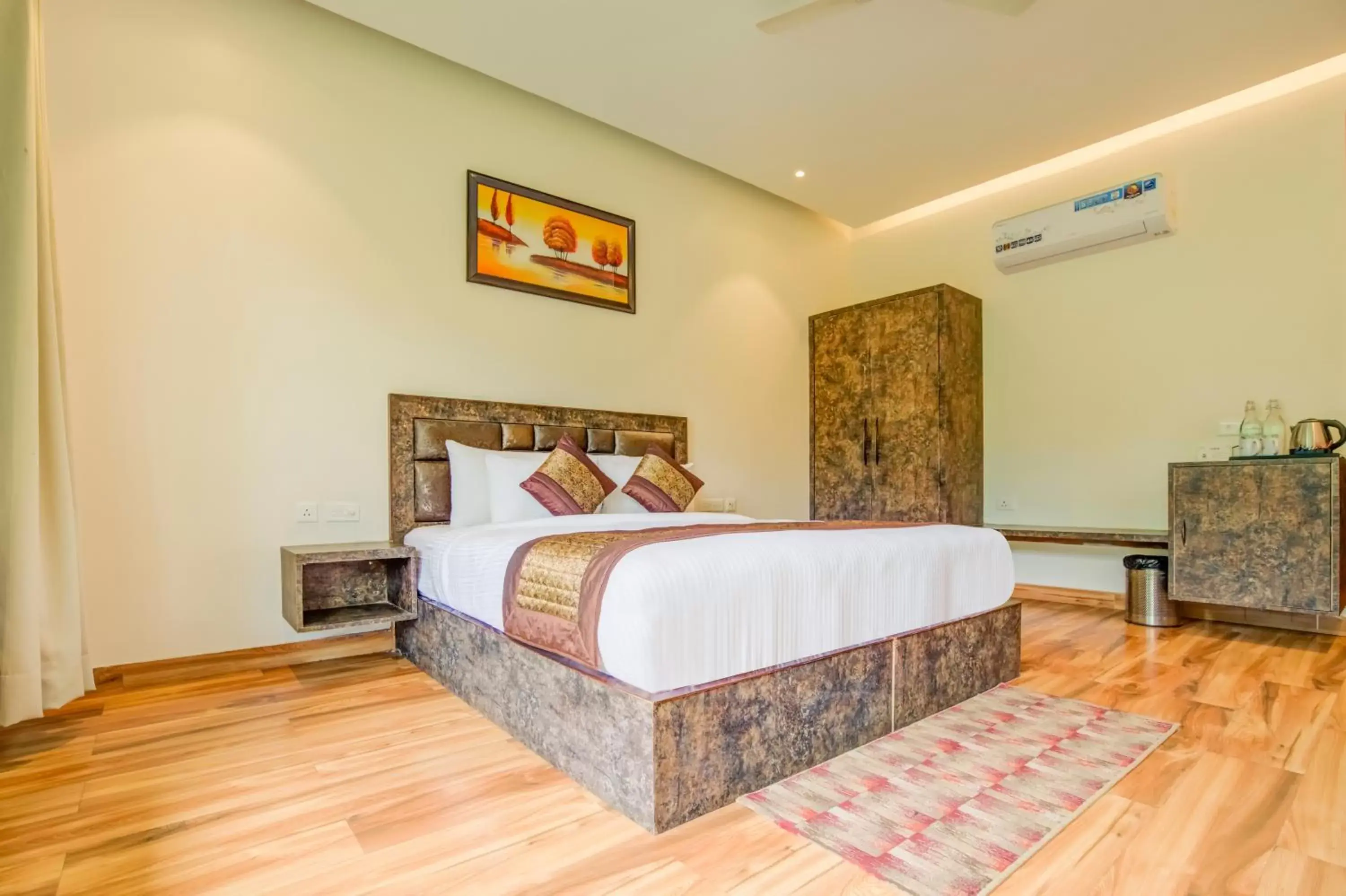 Premium Room with Balcony in Summit Jungle Resort Premium Room with Balcony in Summit Jungle Resort