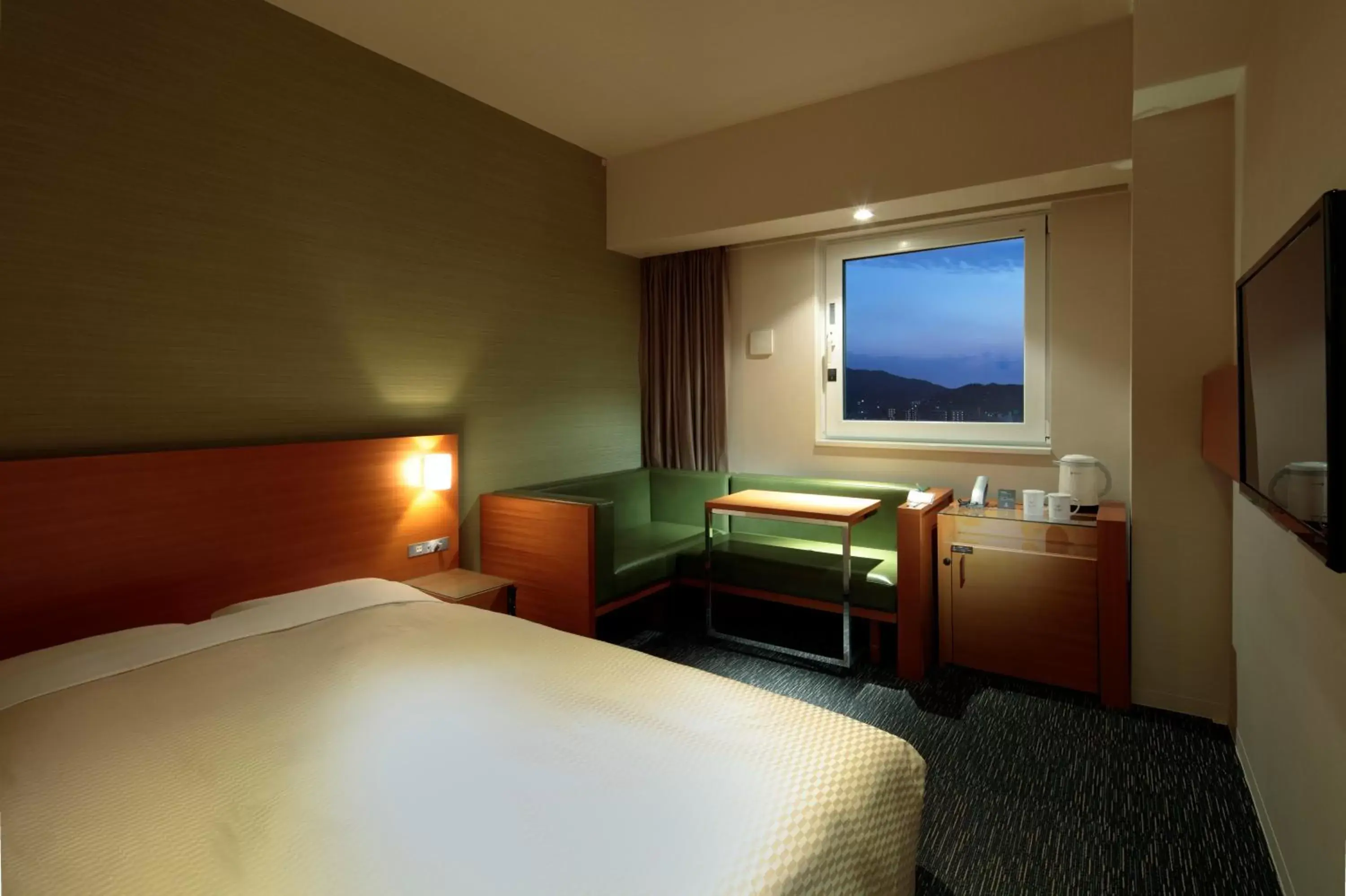 Superior Double Room with Sofa - single occupancy - Non-Smoking in Candeo Hotels Fukuyama Superior Double Room with Sofa - single occupancy - Non-Smoking in Candeo Hotels Fukuyama