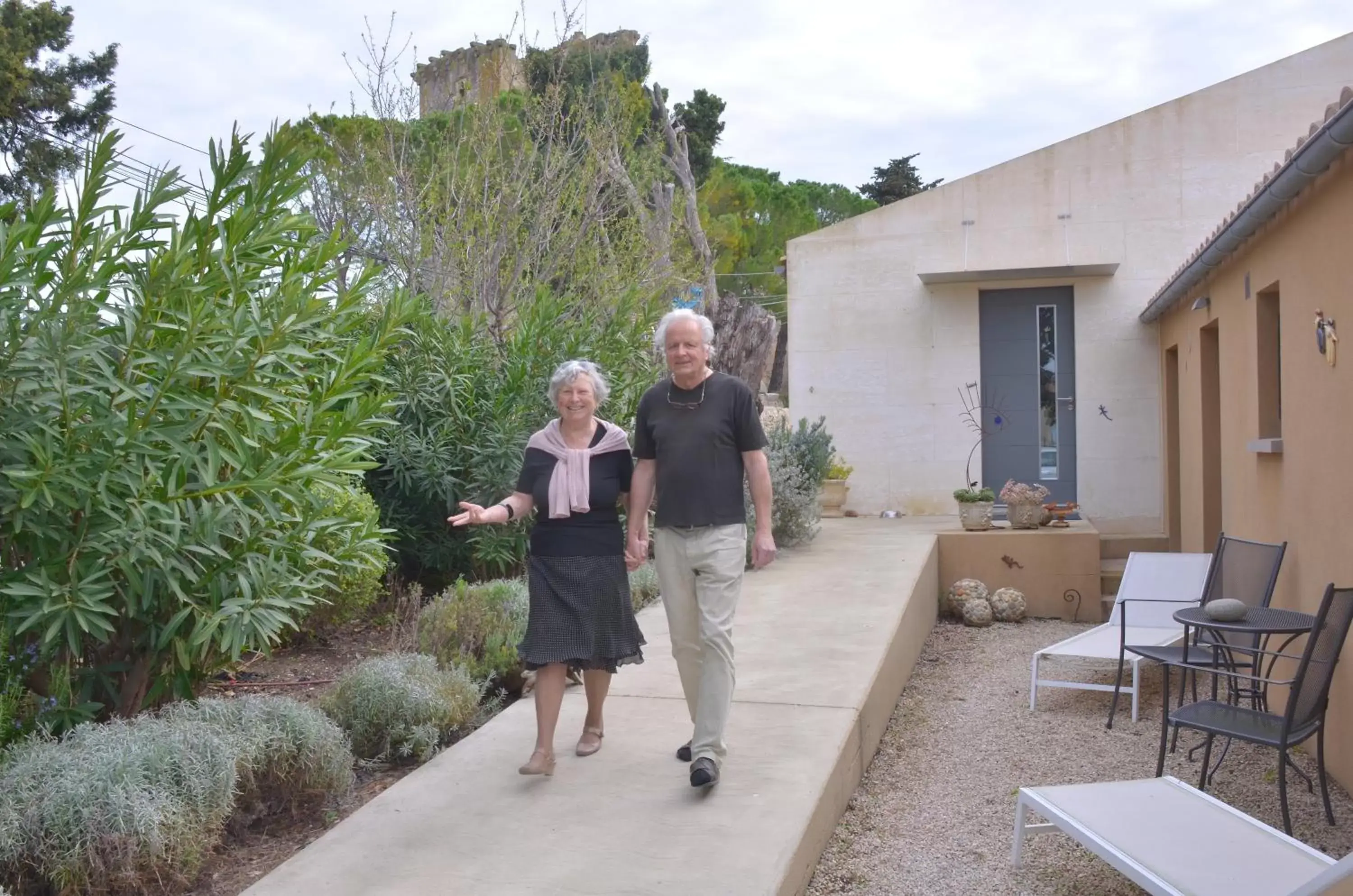 L' Oustau Blanc L' Oustau Blanc