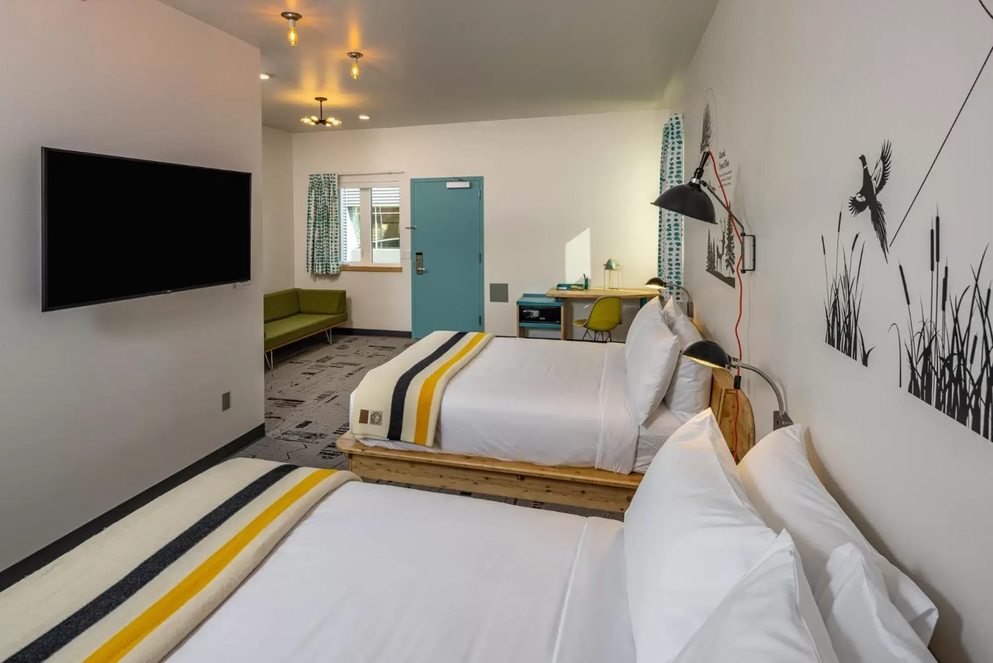 Main Street Double Queen in The Wren Main Street Double Queen in The Wren