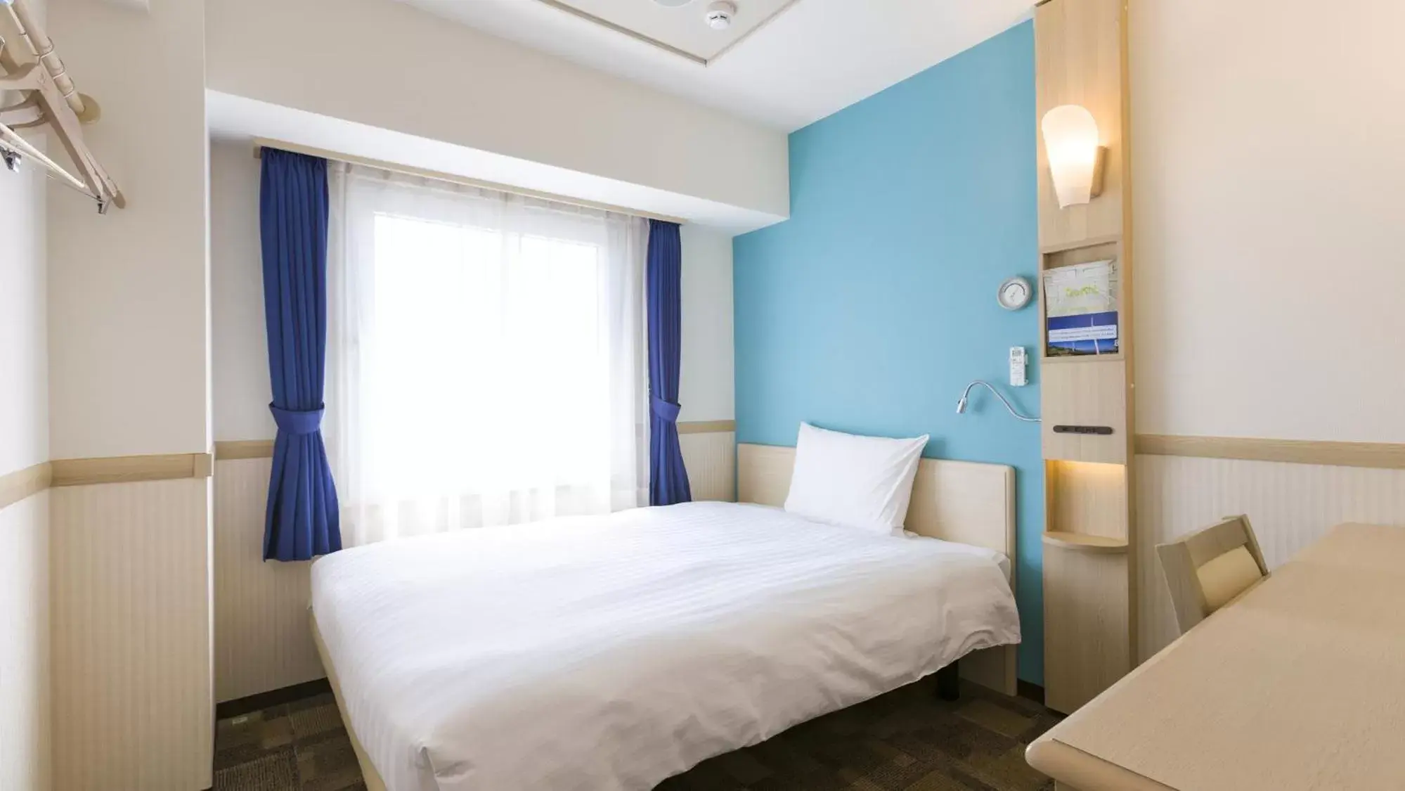 Single Room - Smoking in Toyoko Inn Hiroshima-eki Stadium Mae Single Room - Smoking in Toyoko Inn Hiroshima-eki Stadium Mae