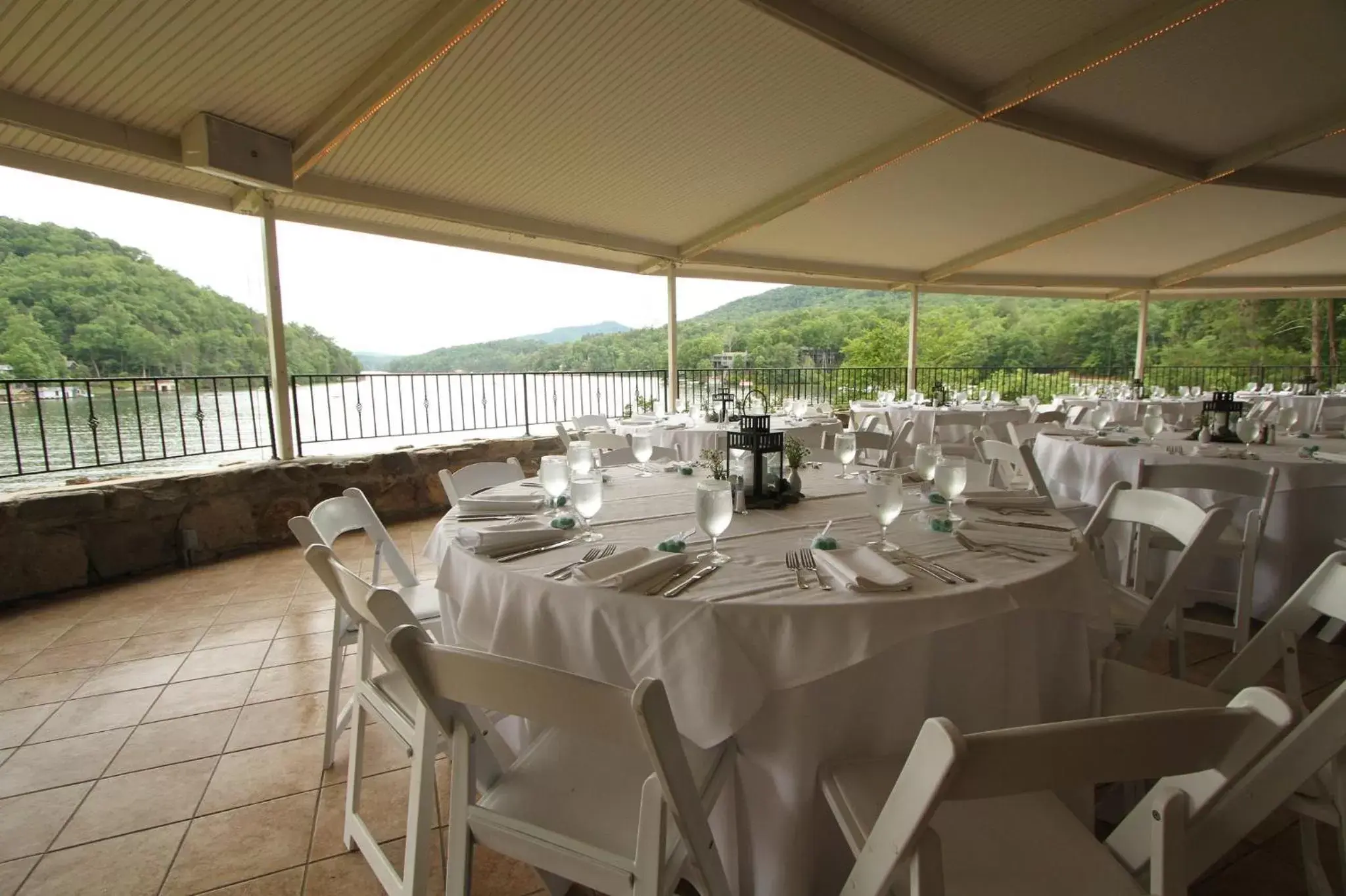 Restaurant/Places to Eat in Fox Run Association, a VRI resort Restaurant/Places to Eat in Fox Run Association, a VRI resort