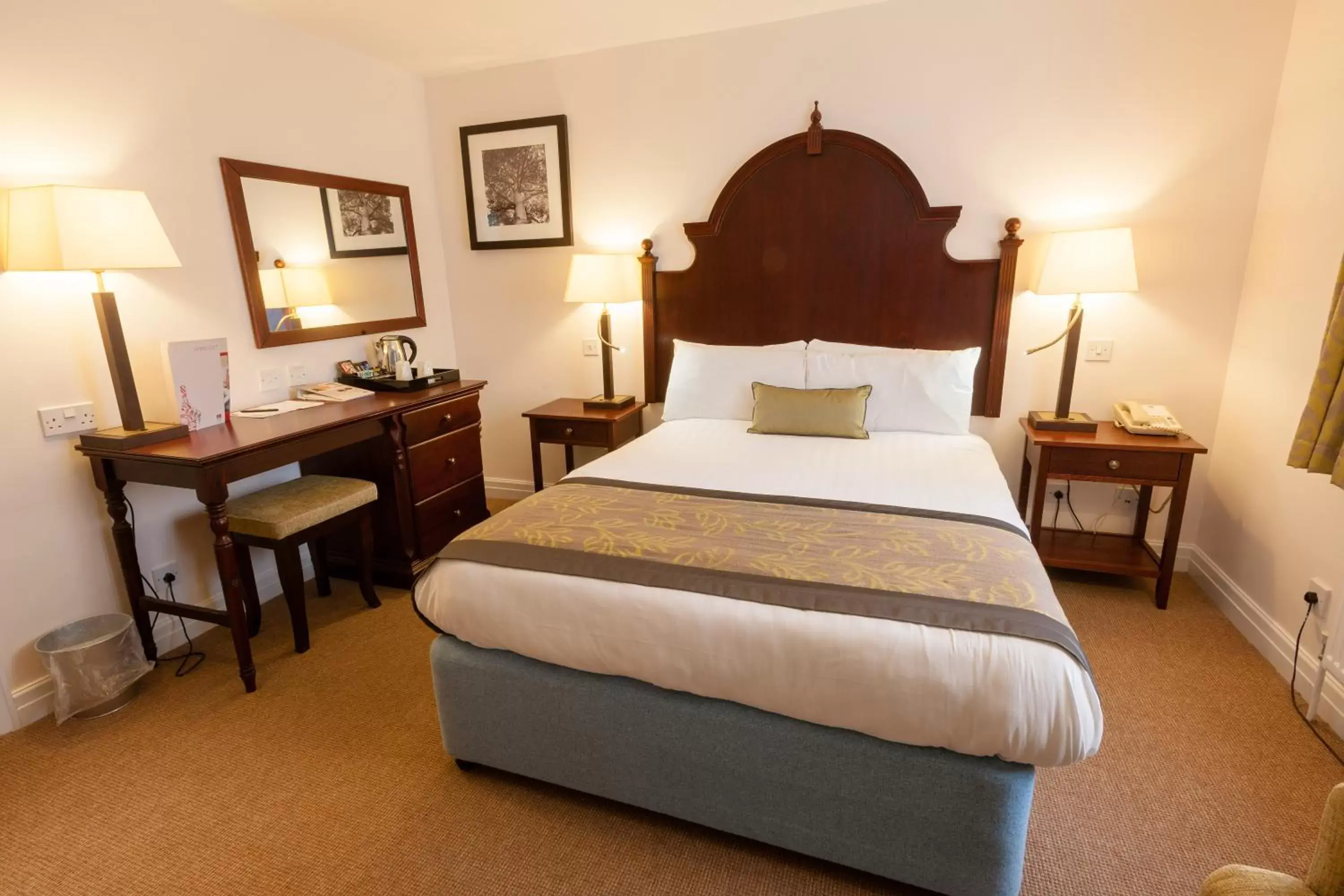 Cozy Courtyard Guest room double in De Vere Tortworth Court Cozy Courtyard Guest room double in De Vere Tortworth Court